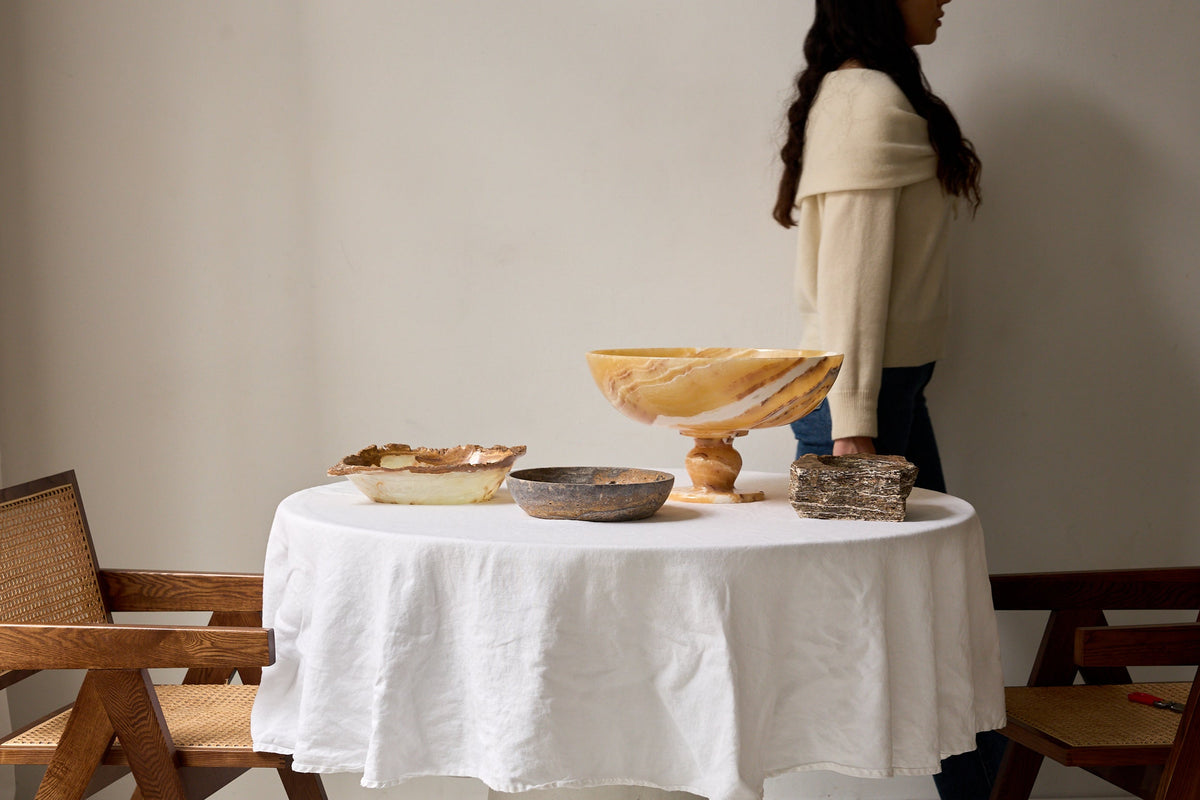 Decorative Bowls made out of rare natural stones like marble onyx and travertine by Uniiqo Studio