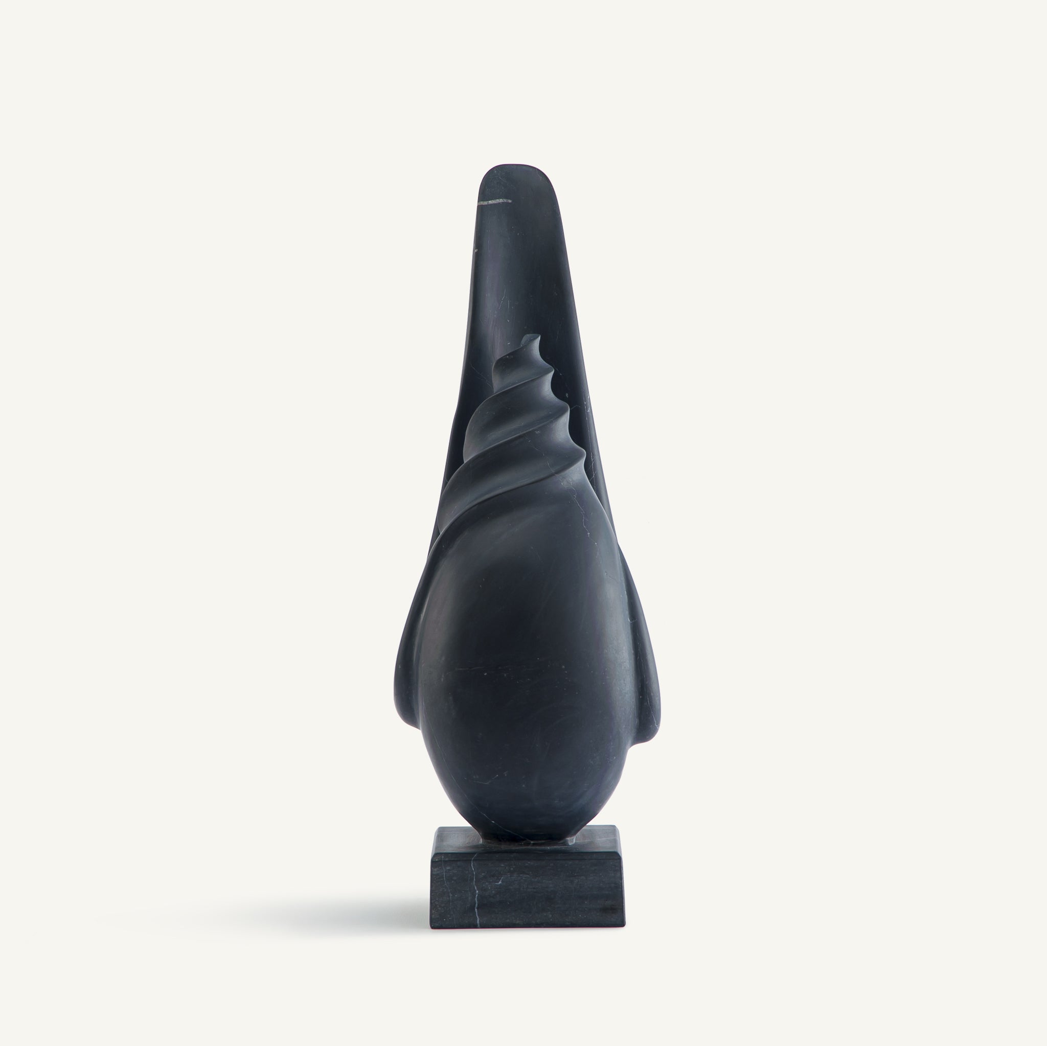 Natilus Statue