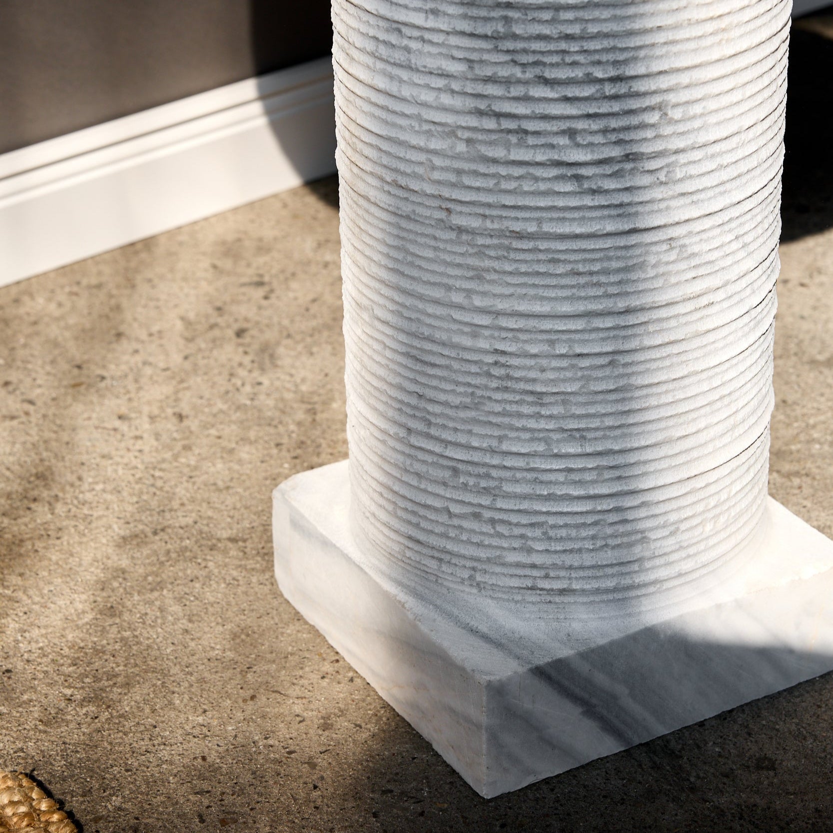 Elaris Side Table
