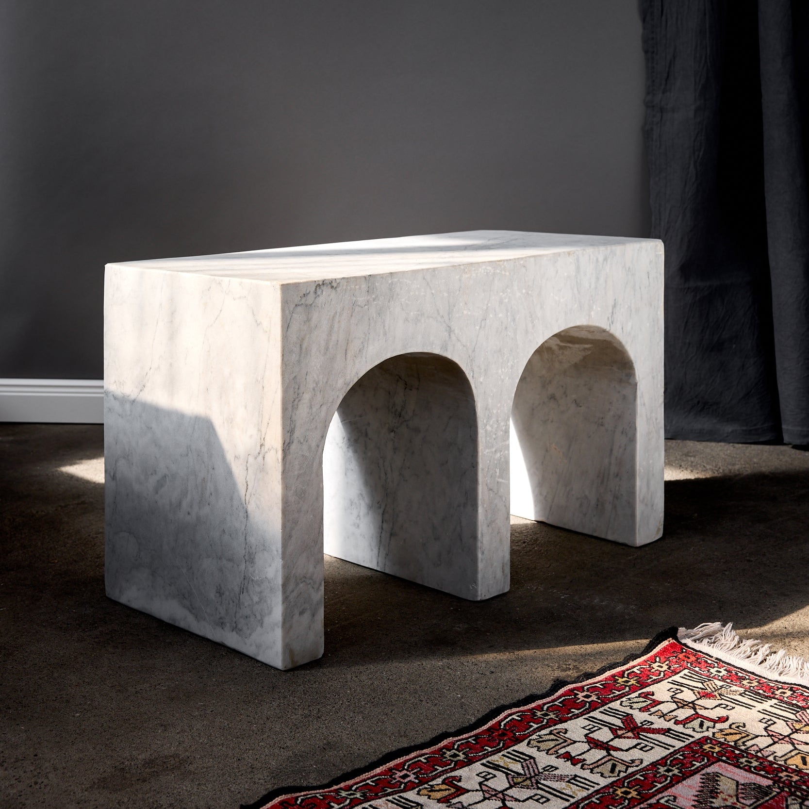Serava Arco Table