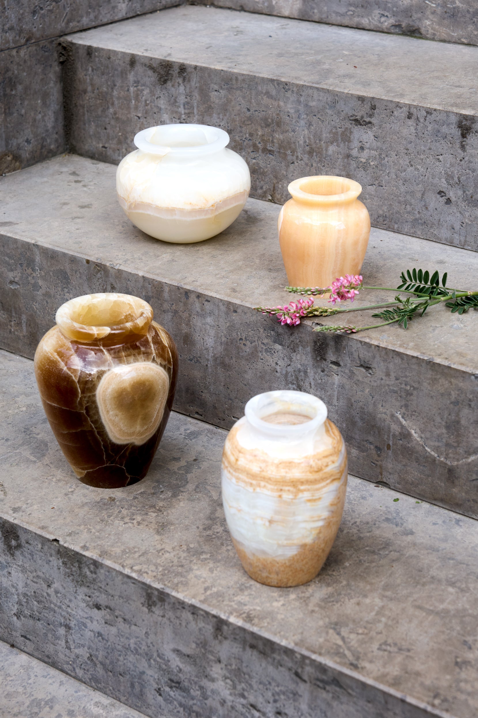 Serapha Onyx Vase