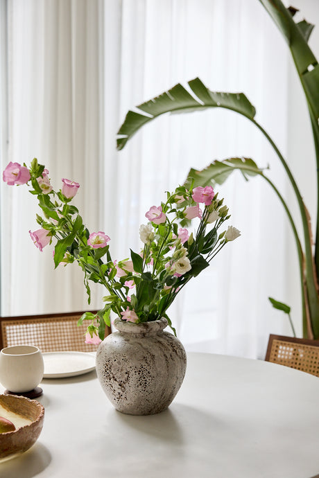 Atelia Vase