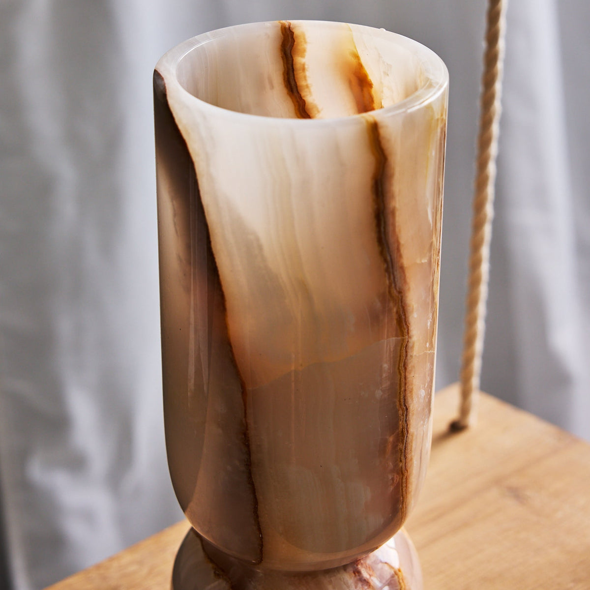 Aurelith Vase