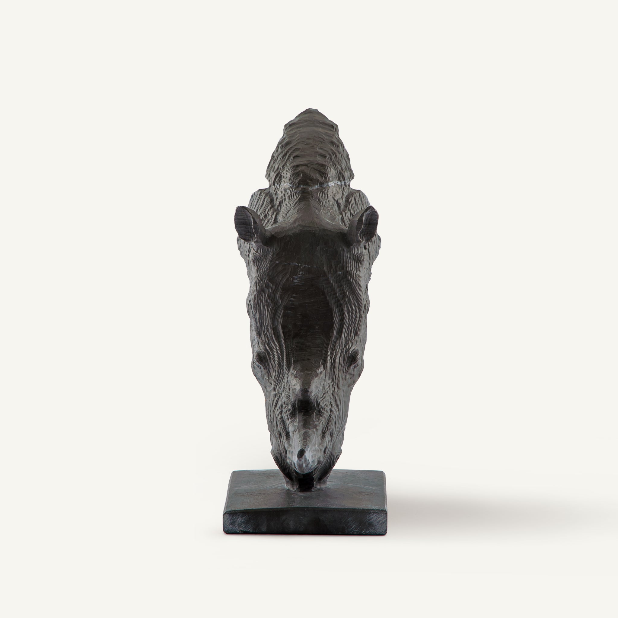 Rhava Skulptur
