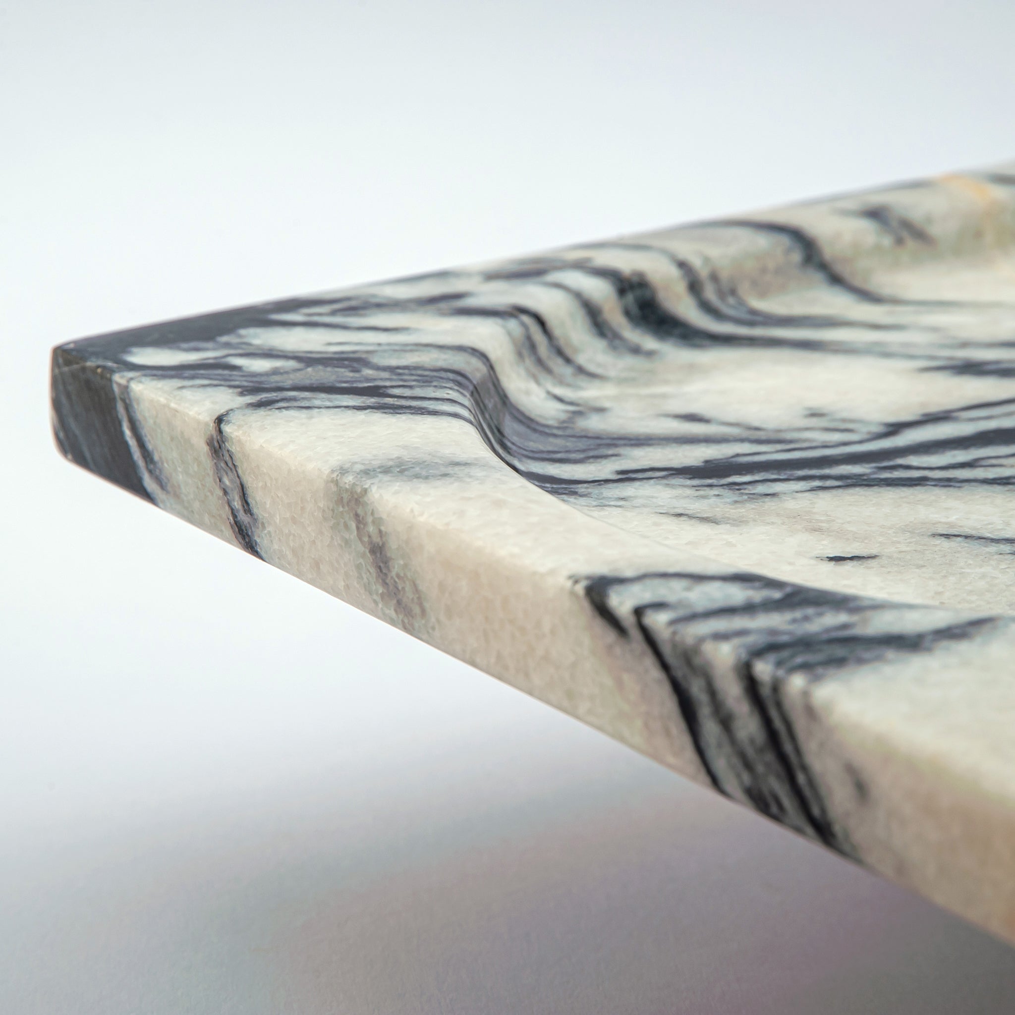 Strata Tablett