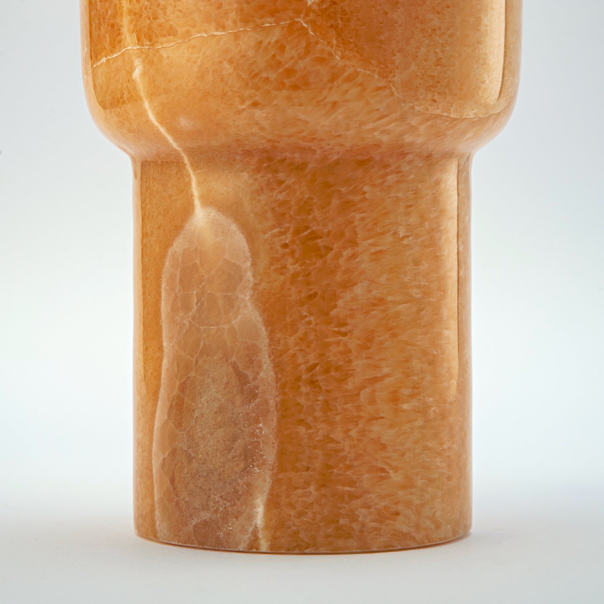 Petrosa Vase