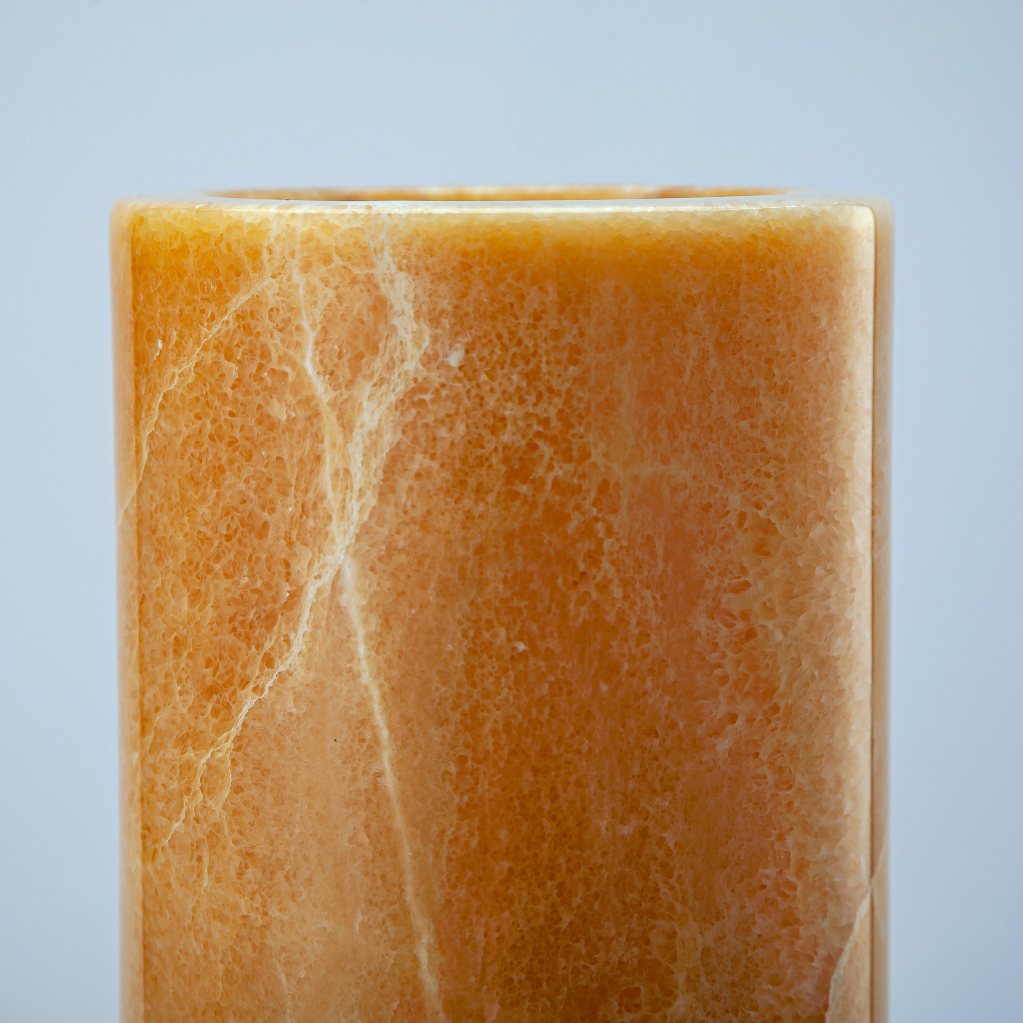 Petrosa Vase