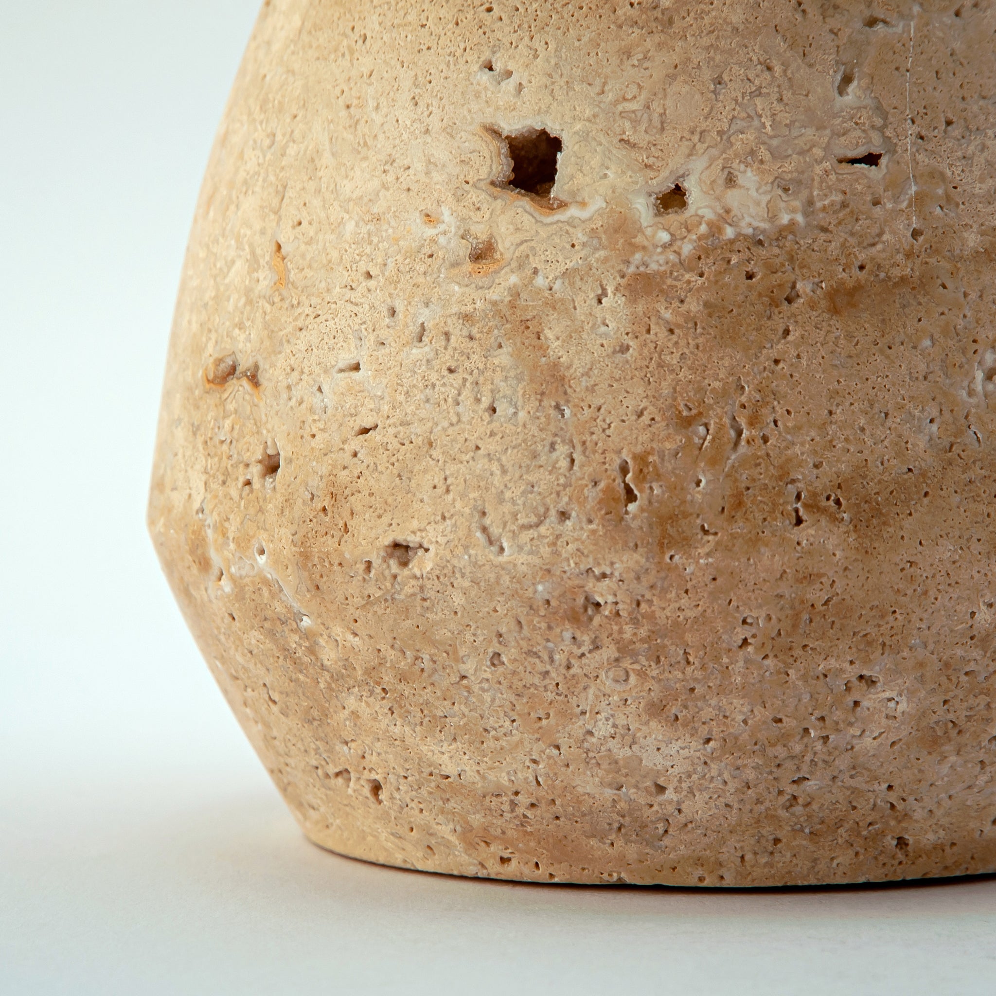 Antica Vase