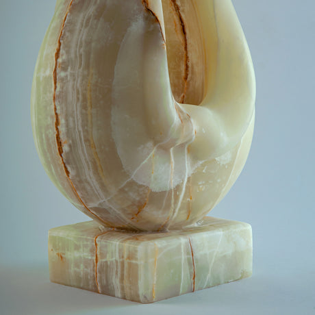Natilus Statue