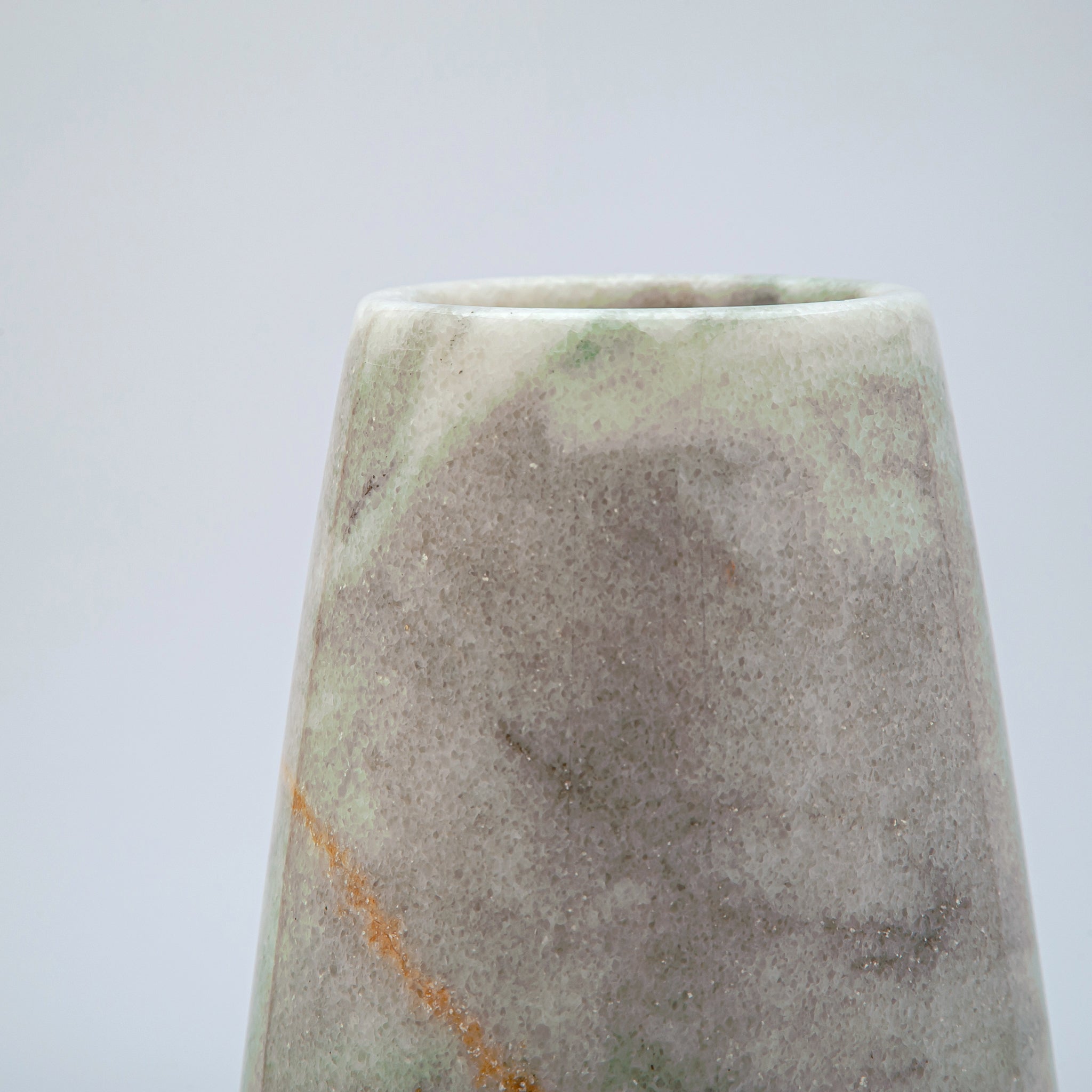 Caelith Vase