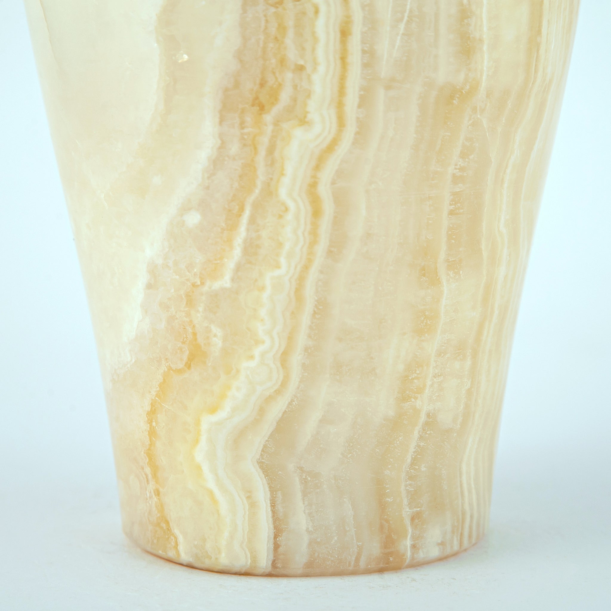Miele Vase 