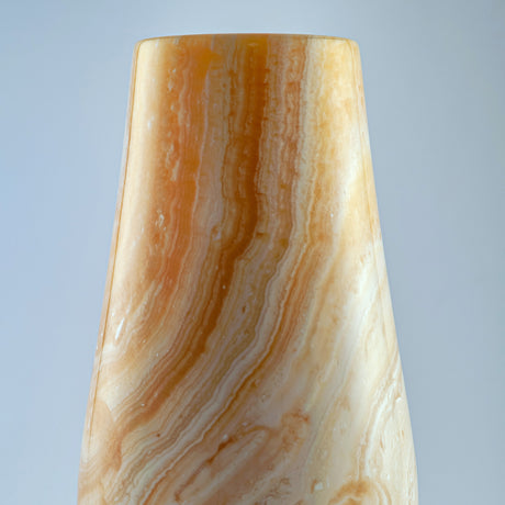 Oro Onyx Vase