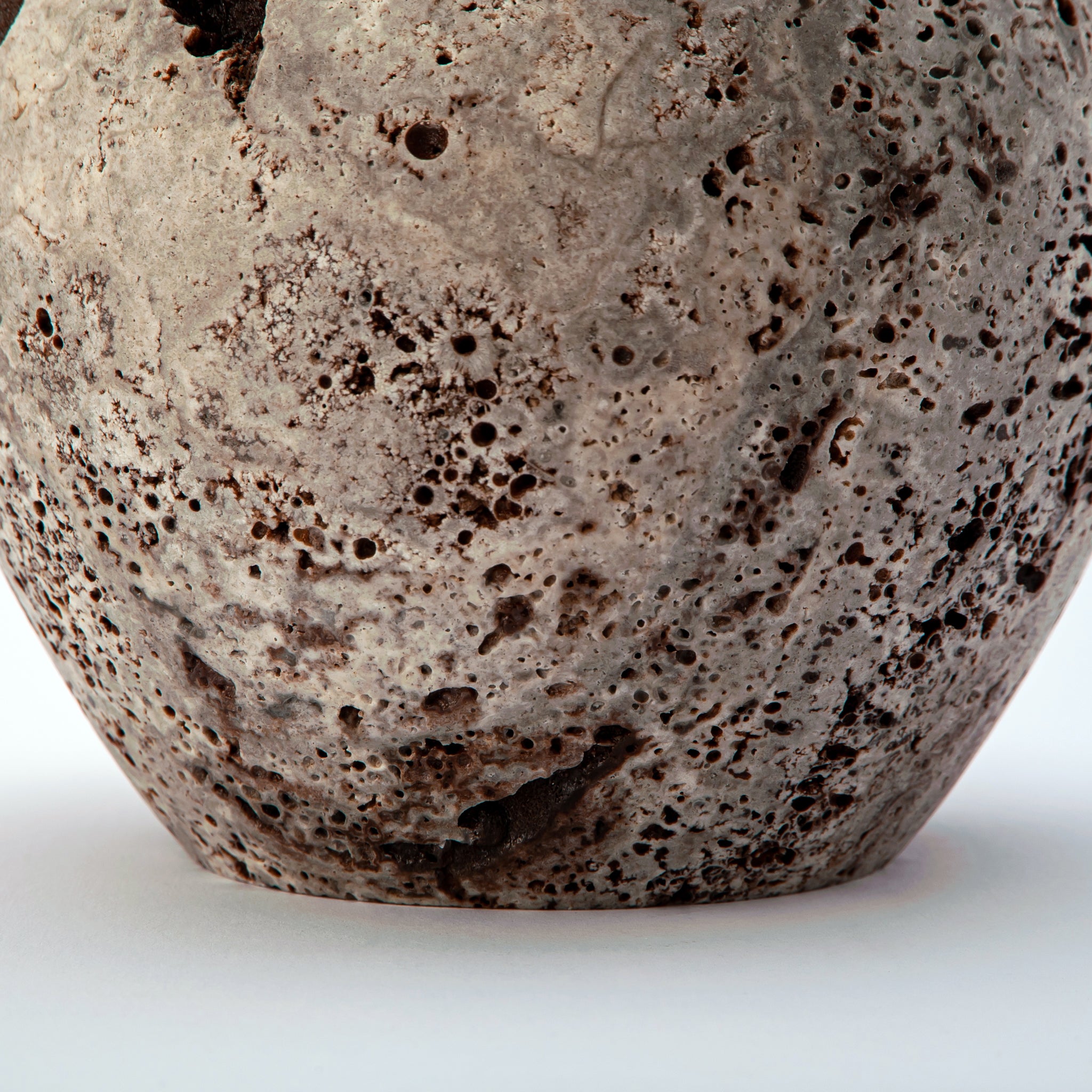 Atelia Vase