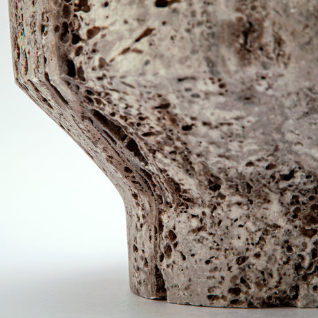 Ravessa Vase