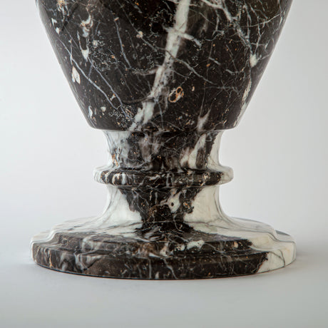 Astraea Vase