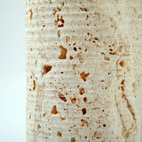 Calvessa Vase