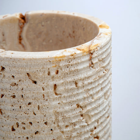 Calvessa Vase