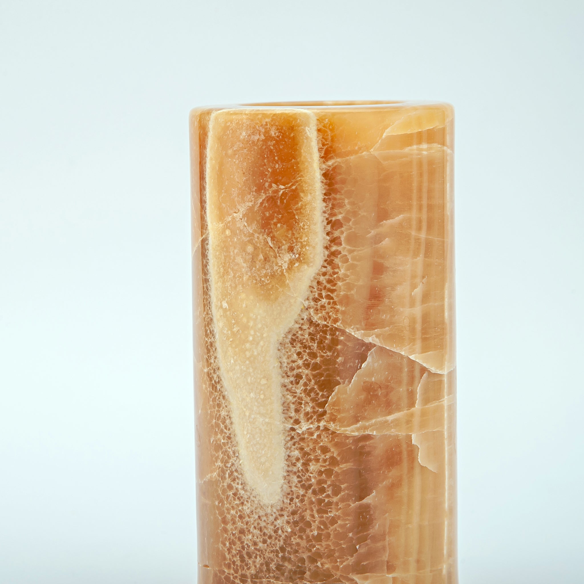 Vionis Candle Holder