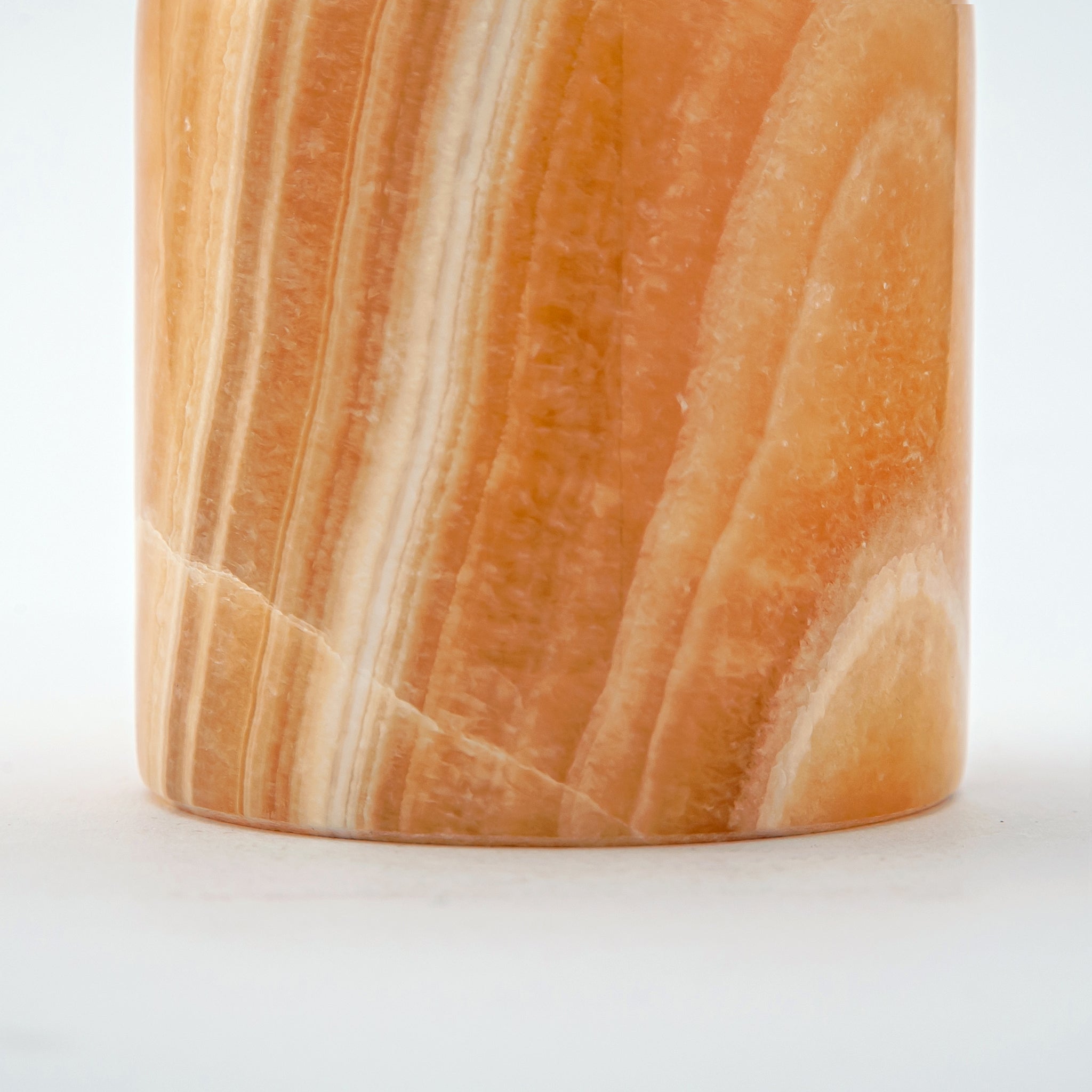 Solira Candle Holder