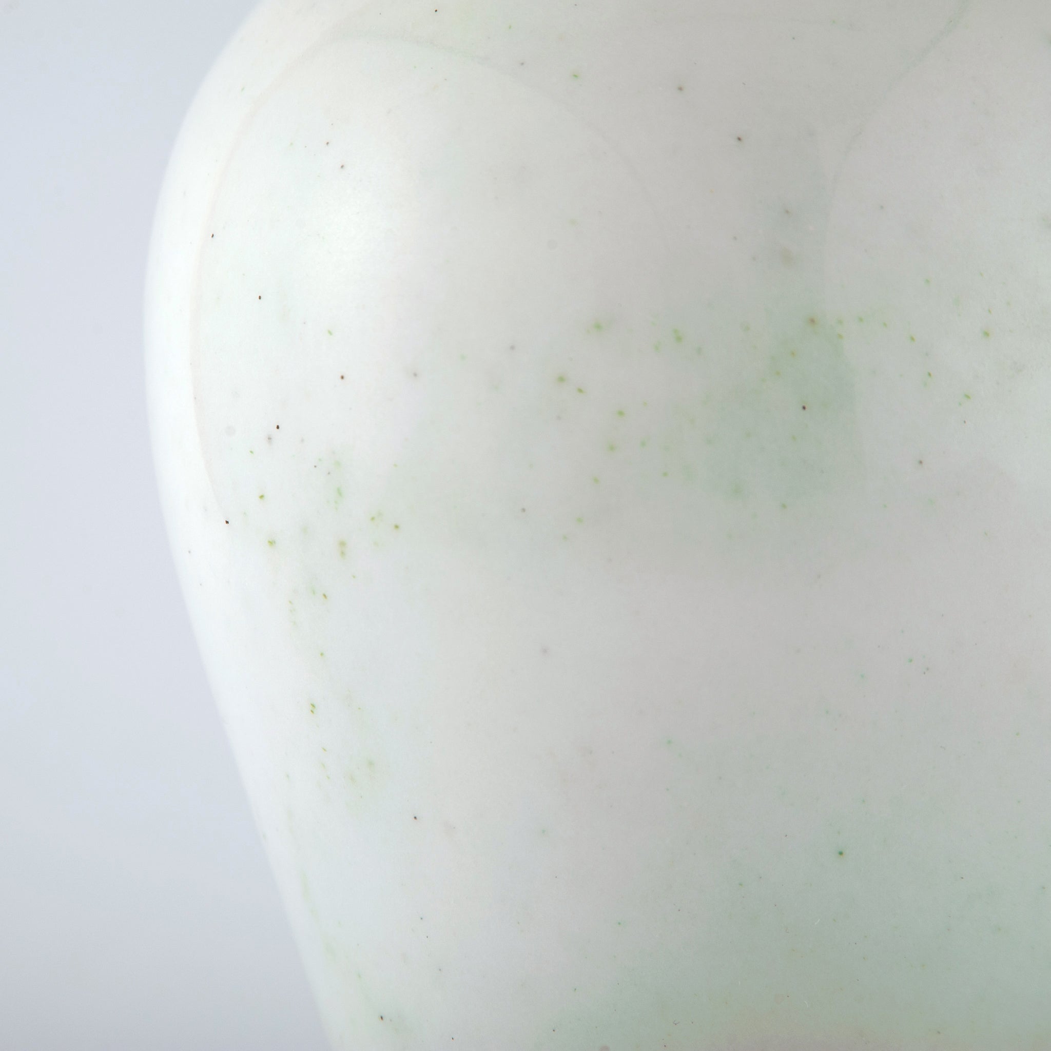 Leukion Vase