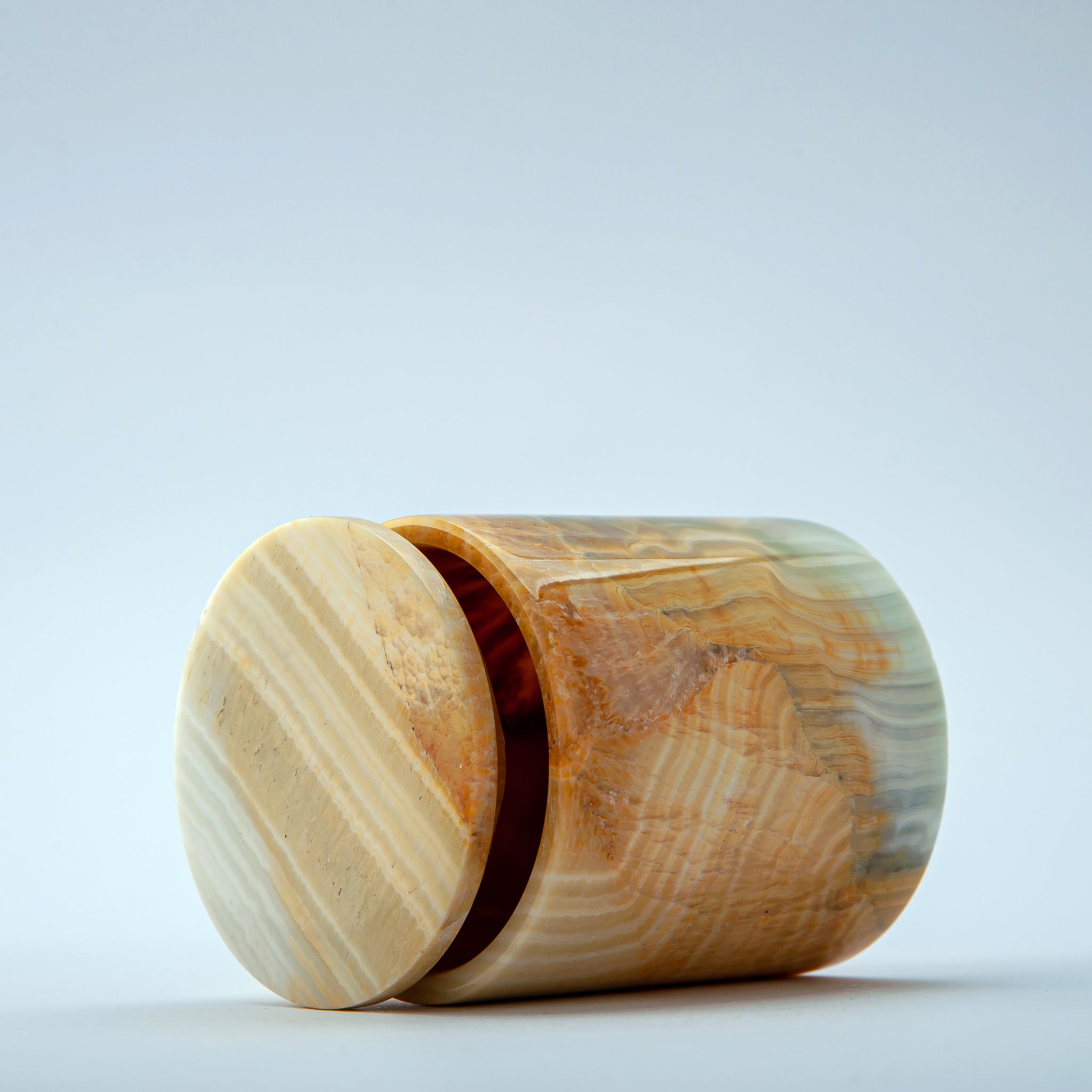 Seravon Jar