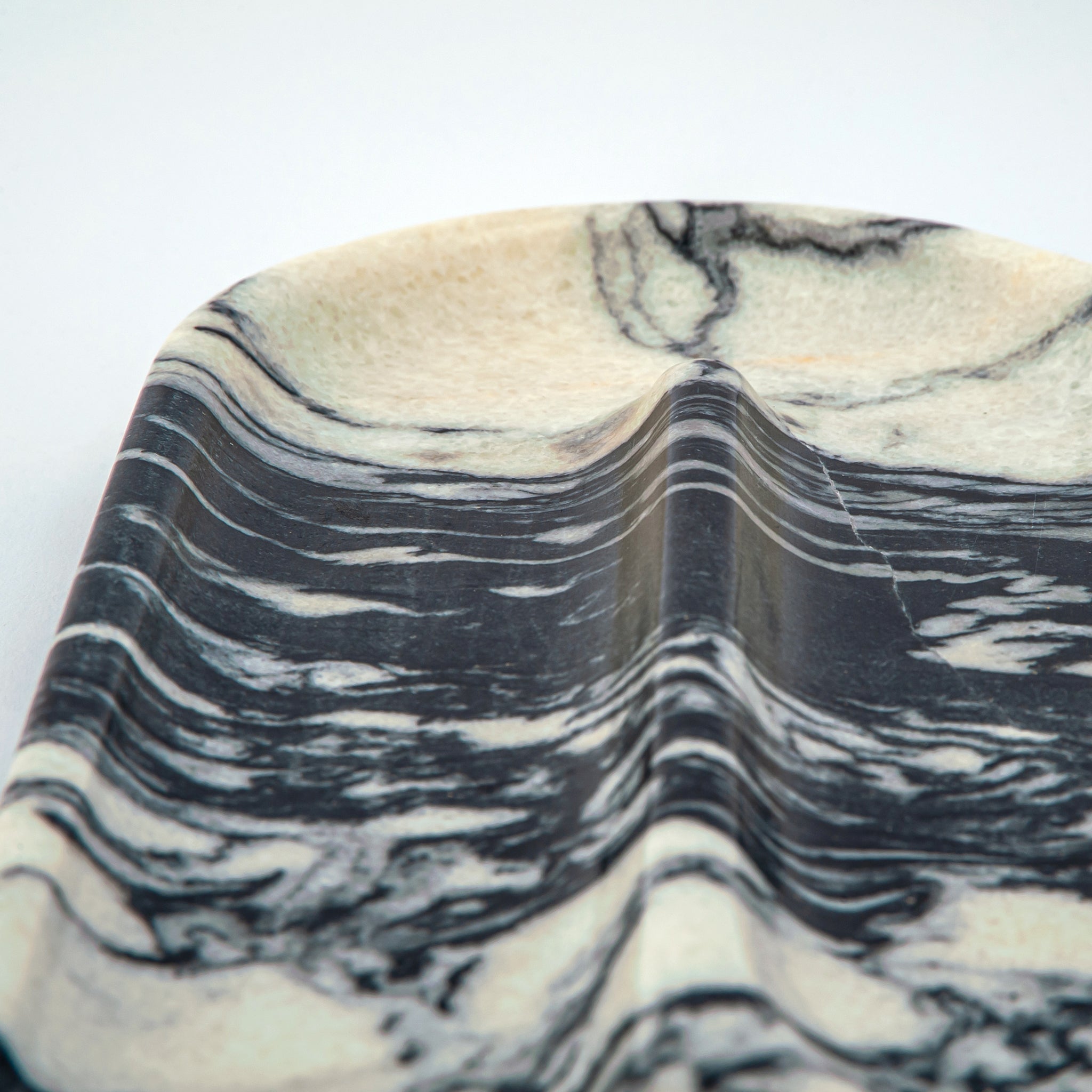 Serpentine Tablett