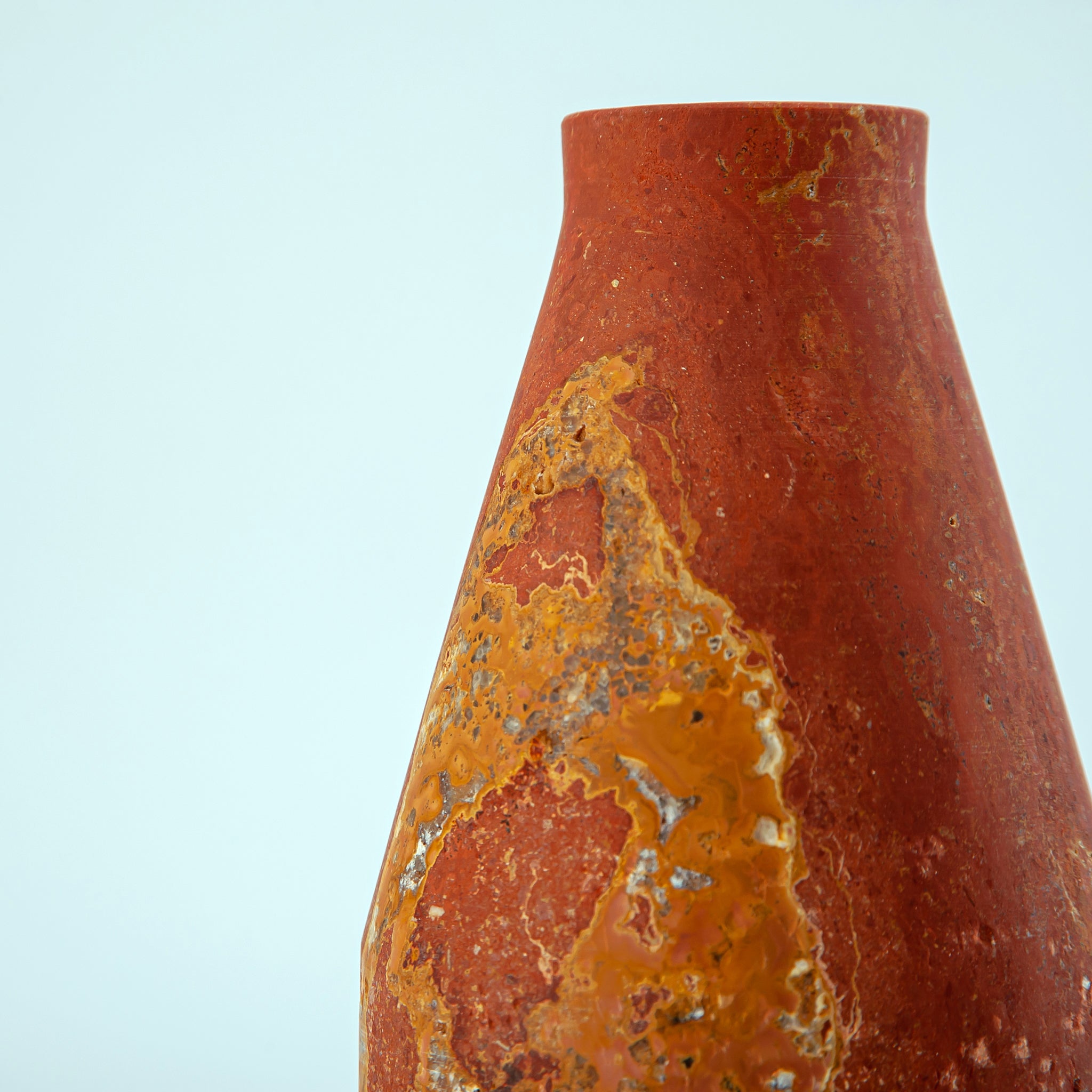 Hedra Vase