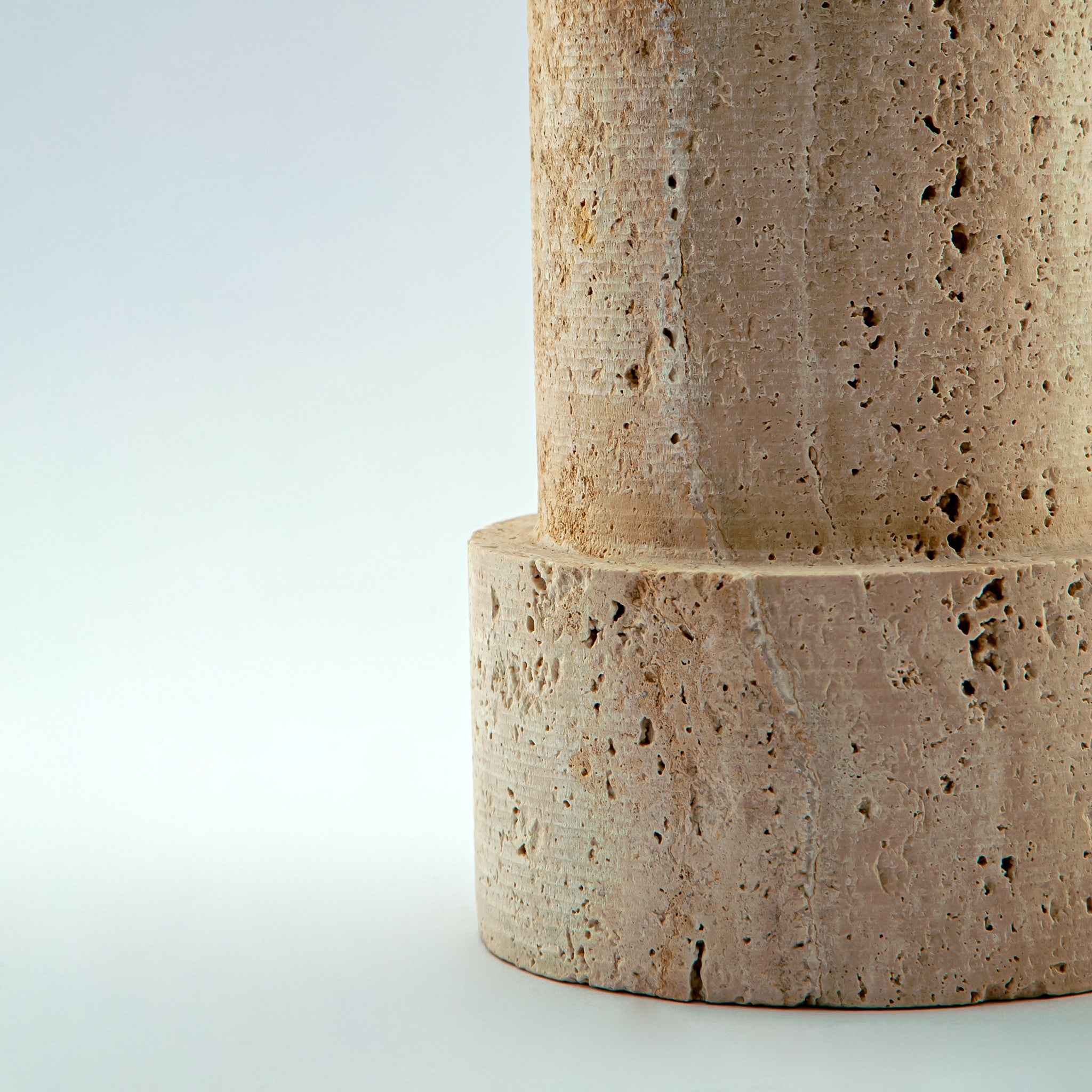 Velmora Vase Large