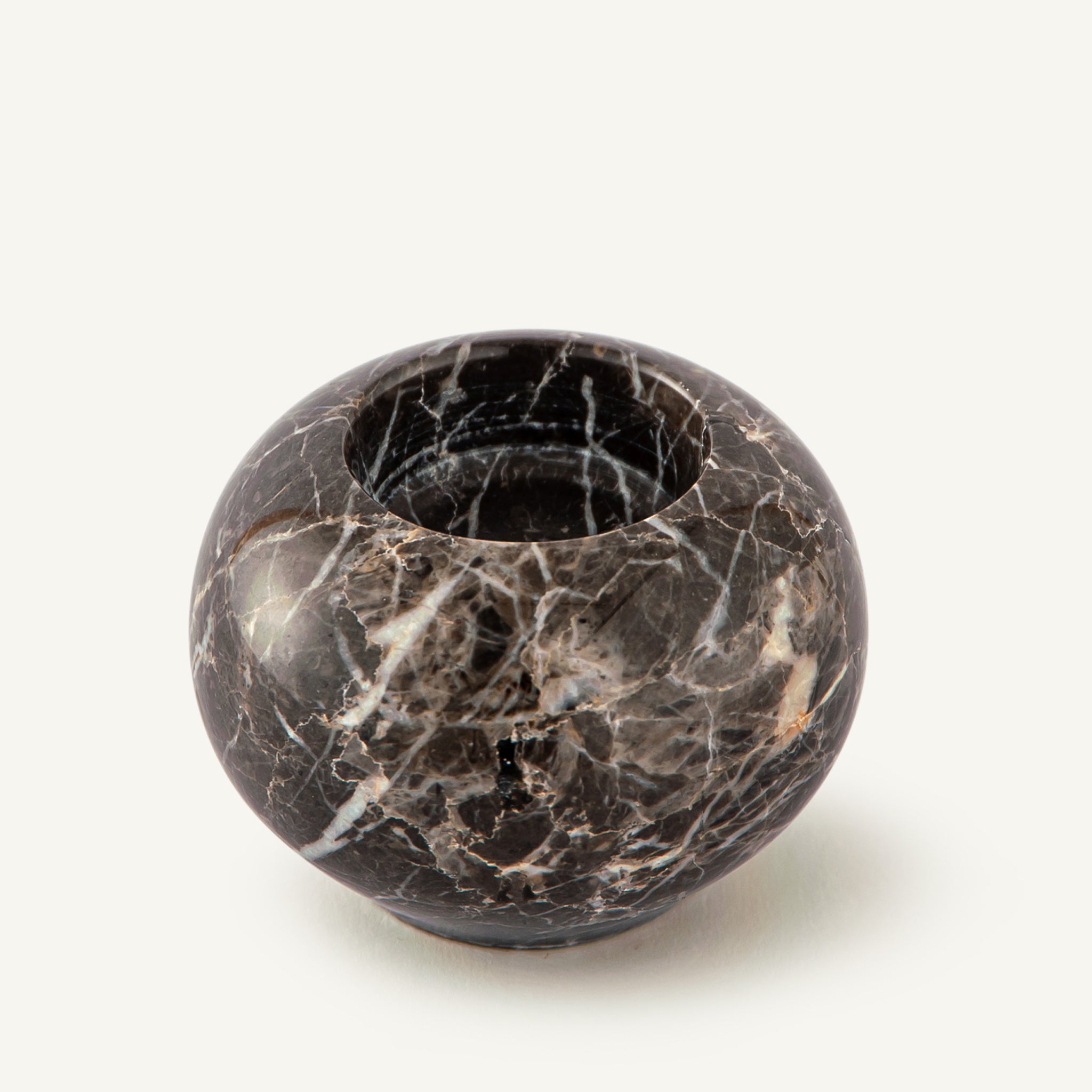 Nerosa Candle Holder