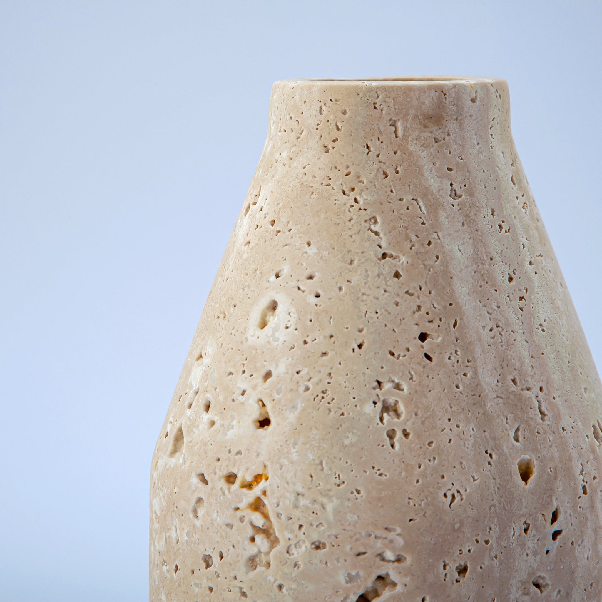 Hedra Vase