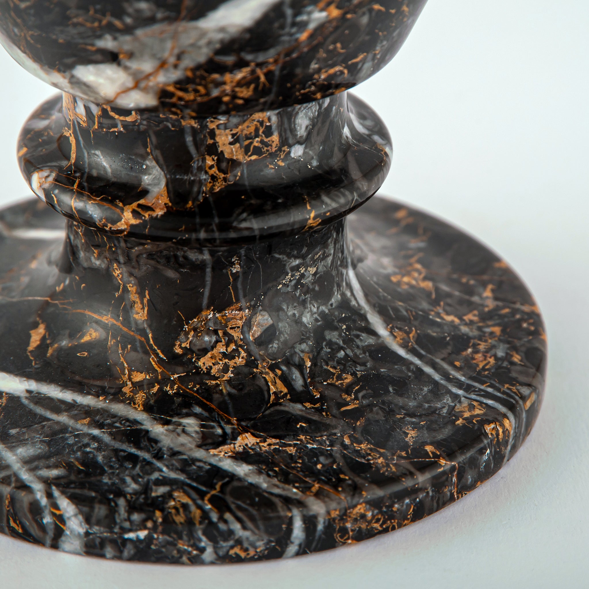 Astraea Vase