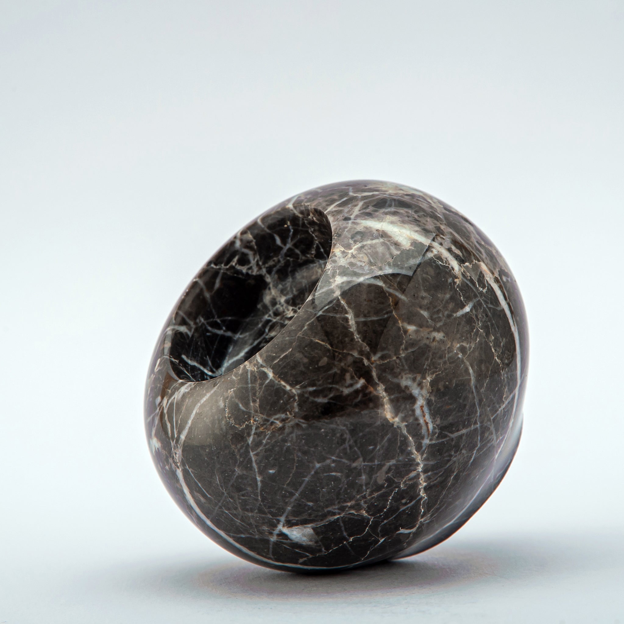 Nerosa Candle Holder