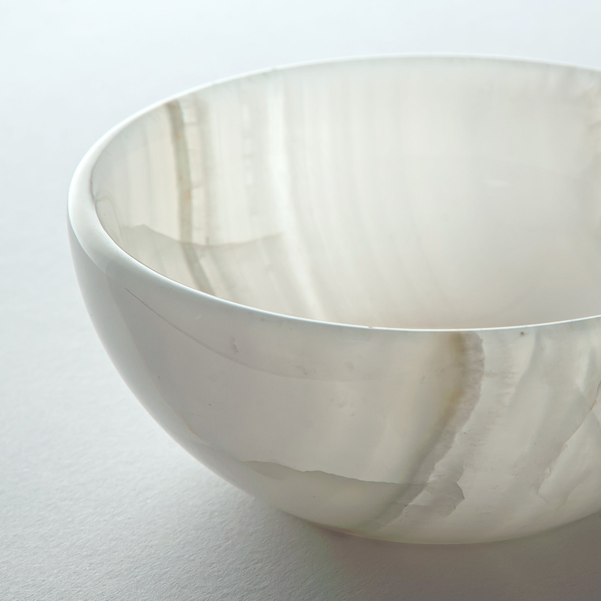 Lucente Onyx Bowl Medium