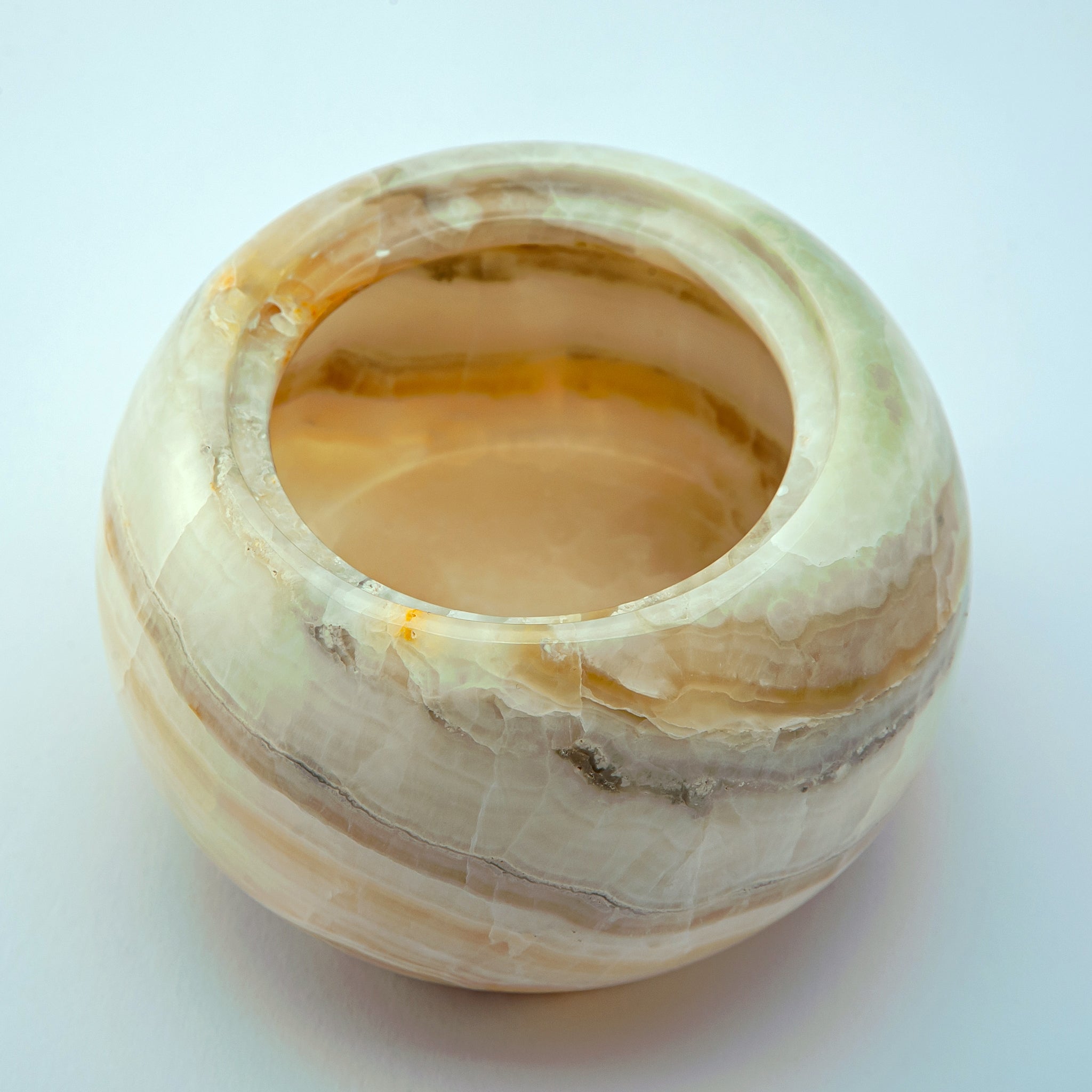 Orona Candle Holder