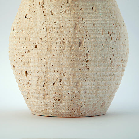 Selvra Vase