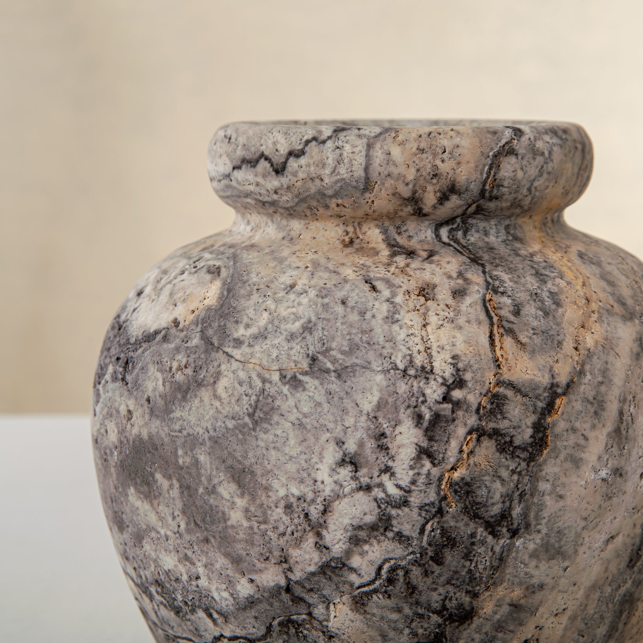 Atelia Vase