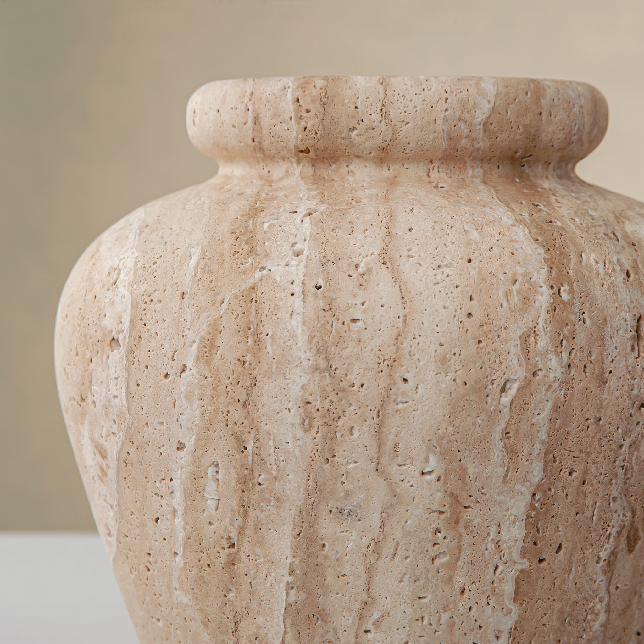Atelia Vase