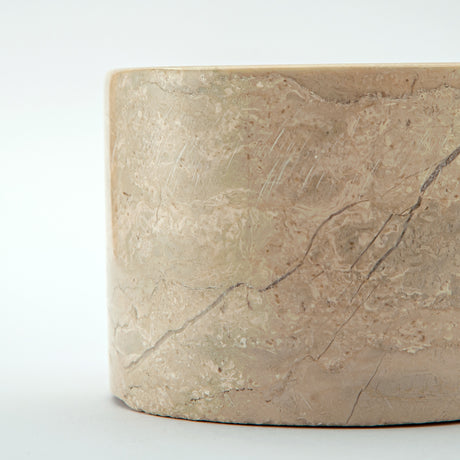 Menos Candle Holder