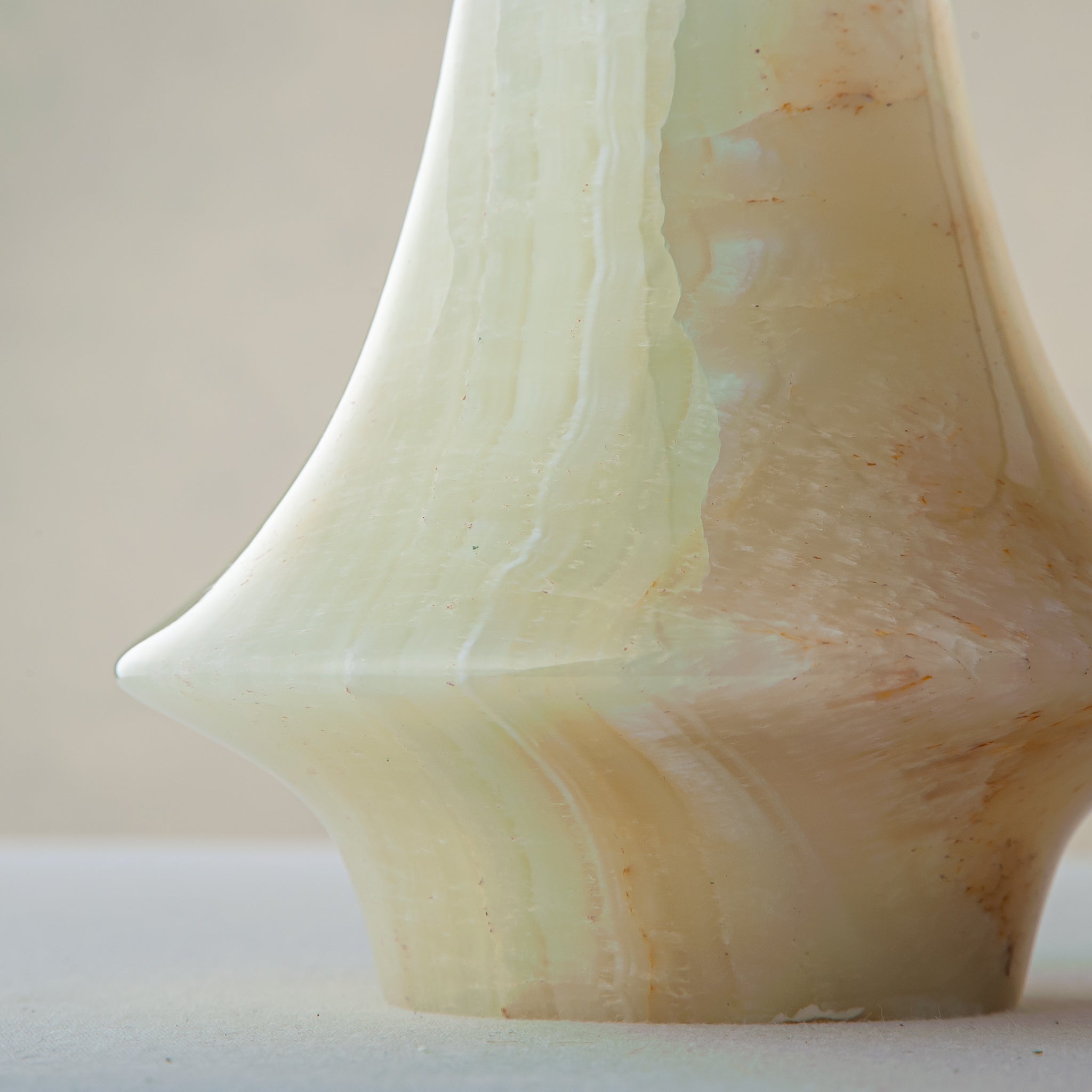Orelia Vase