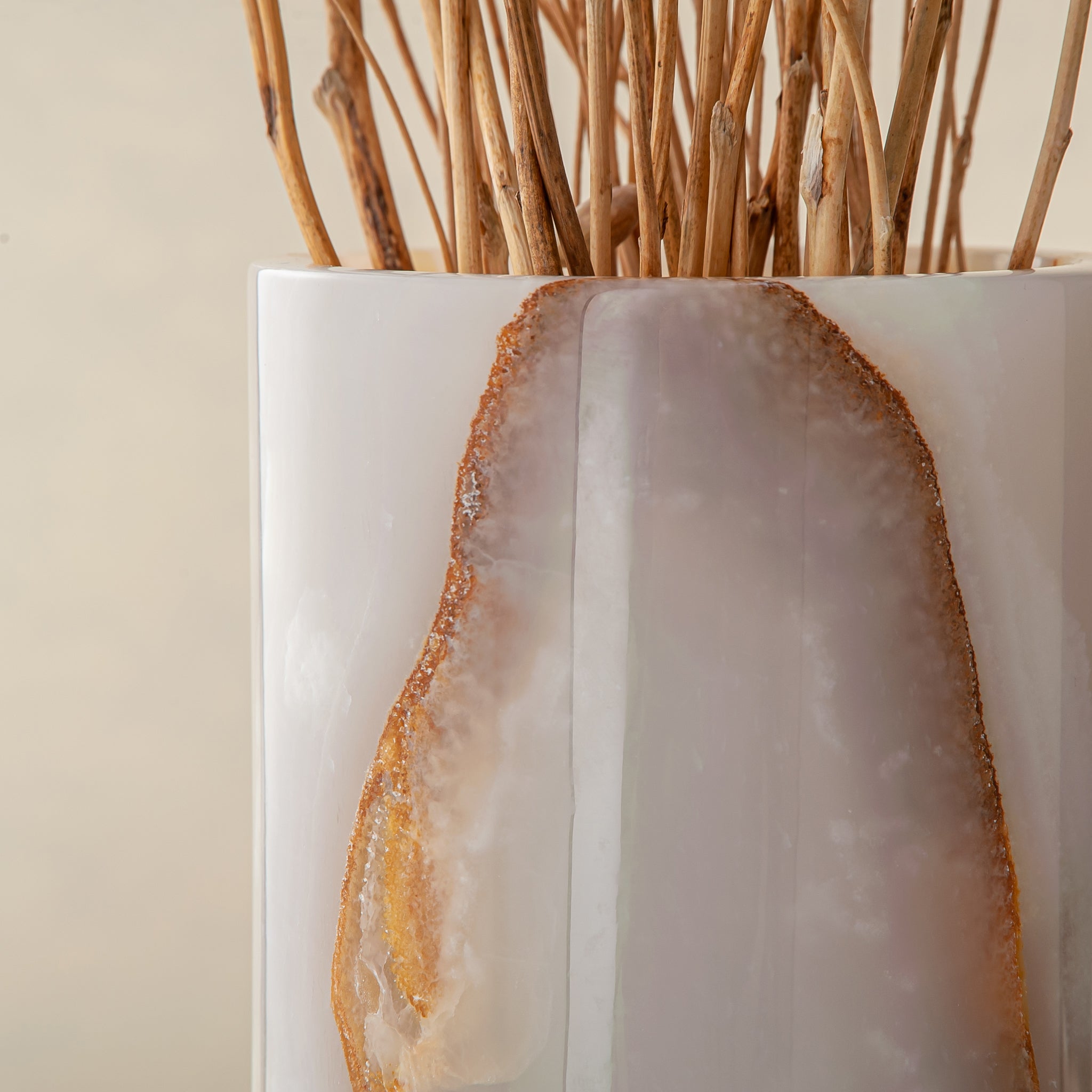 Aurelith Vase