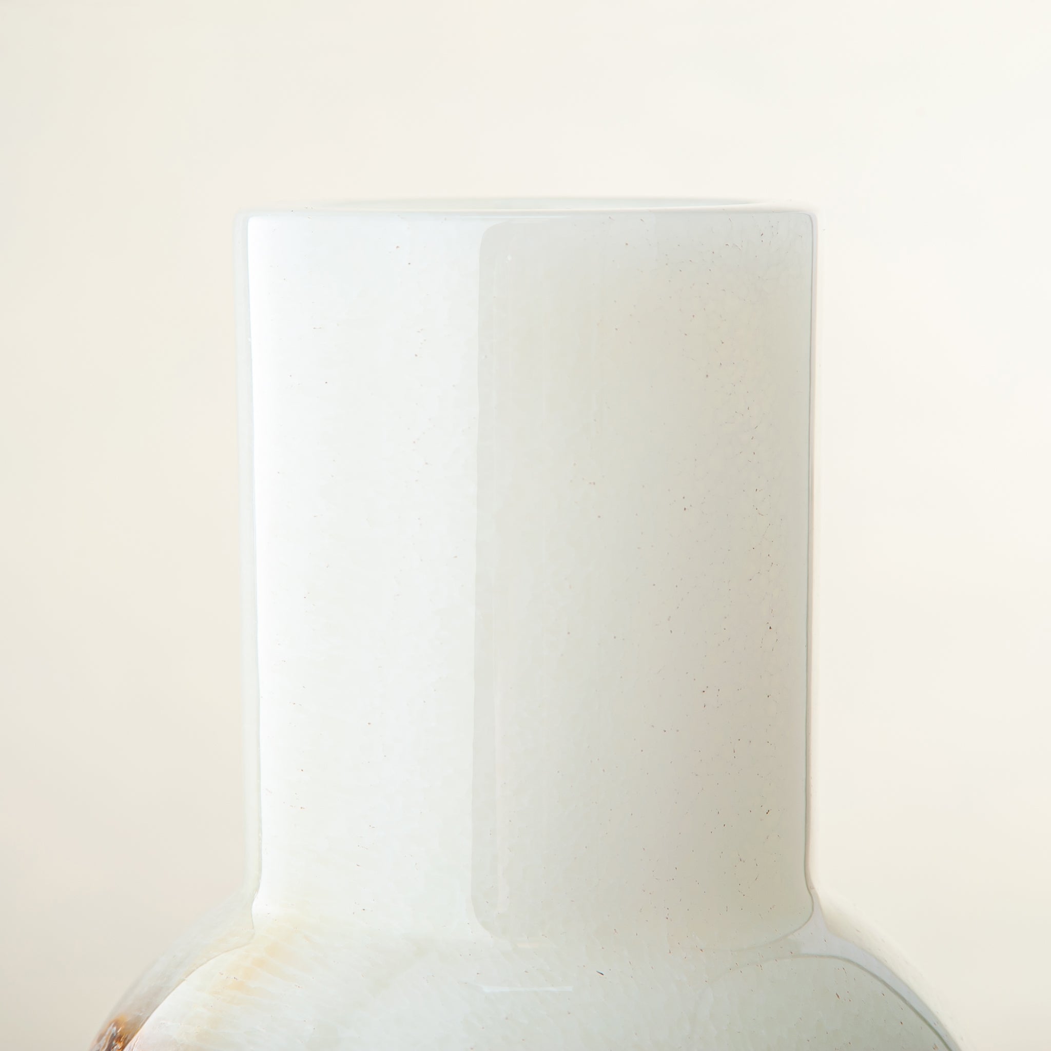 Oriel Vase