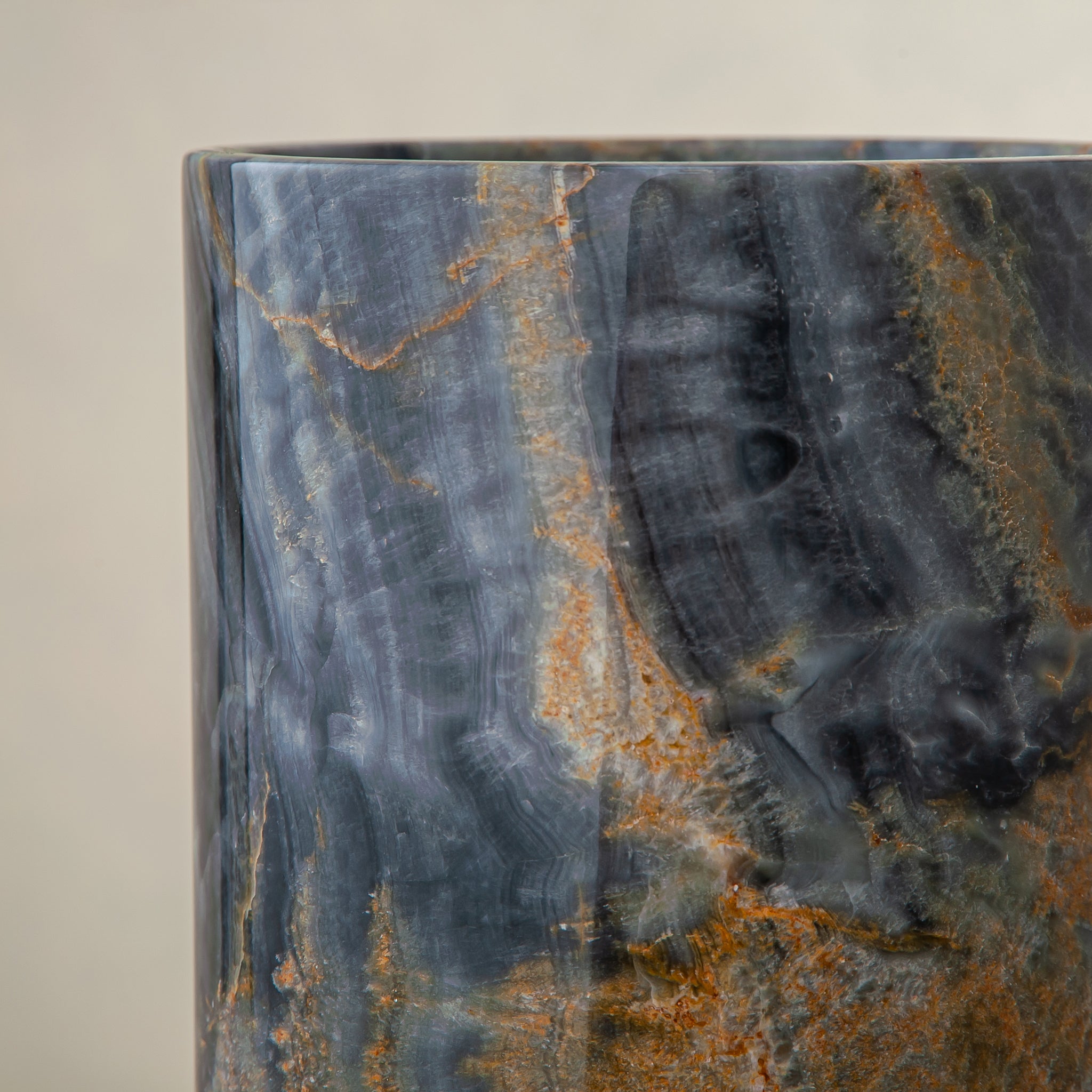 Pelago Vase