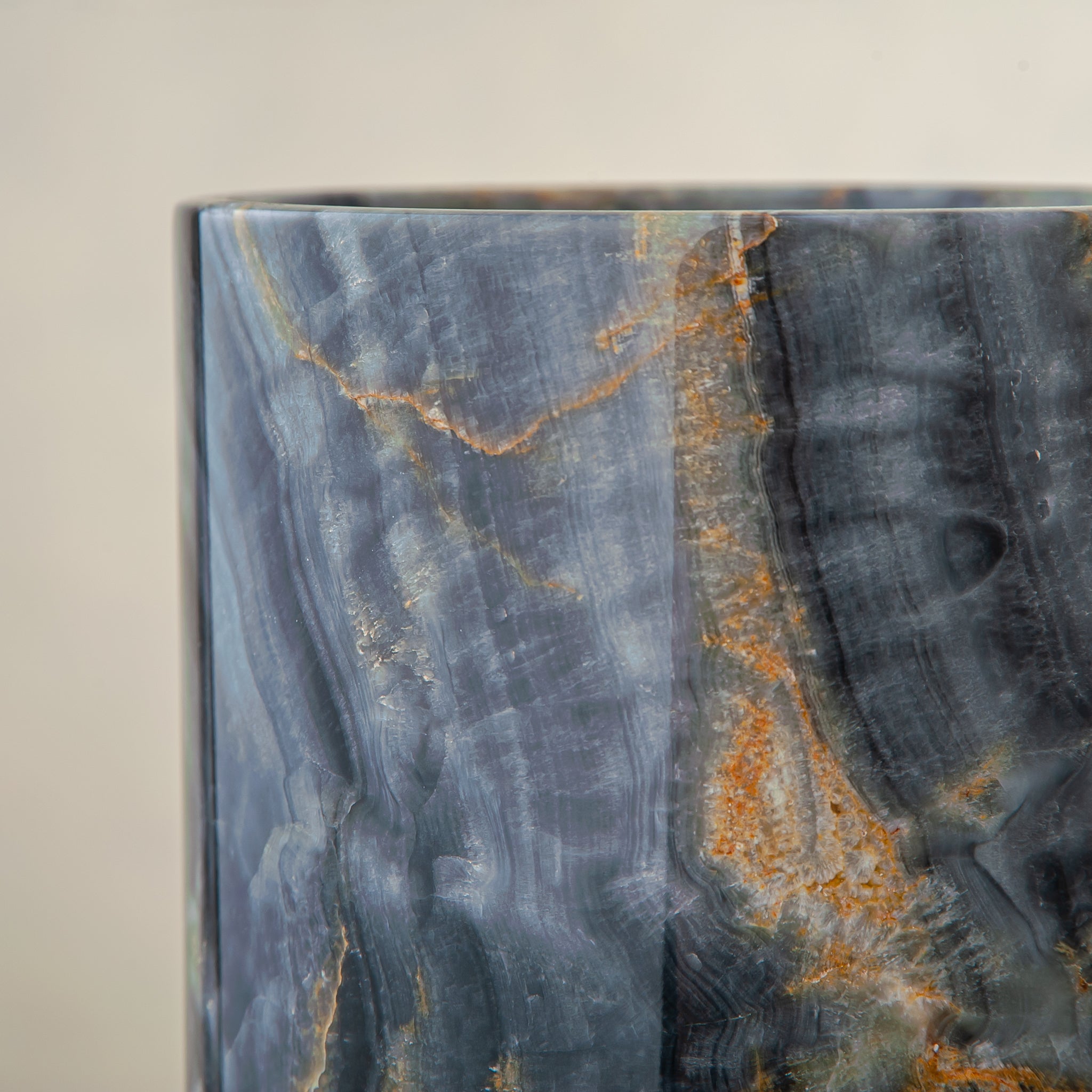 Pelago Vase