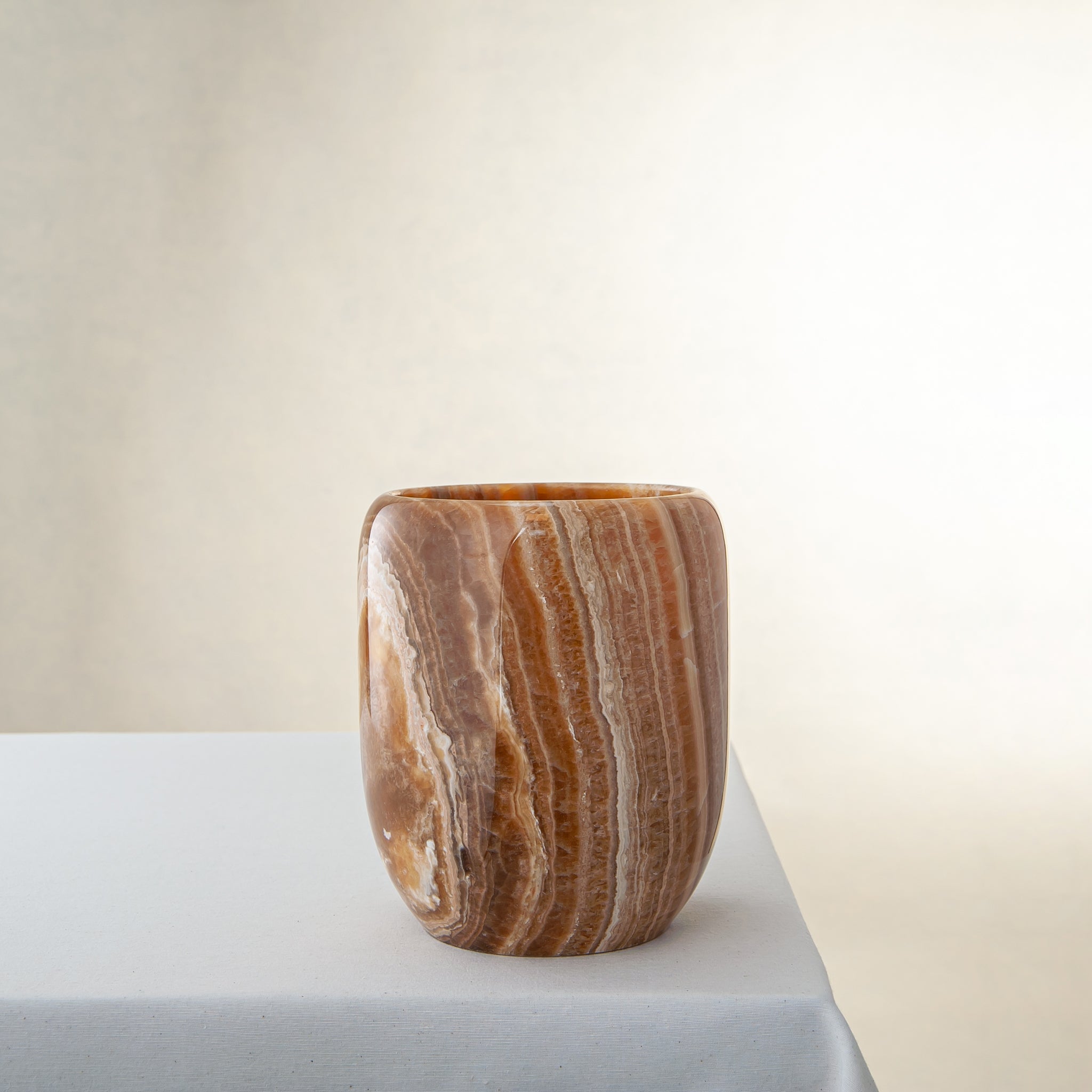 Chthon Vase