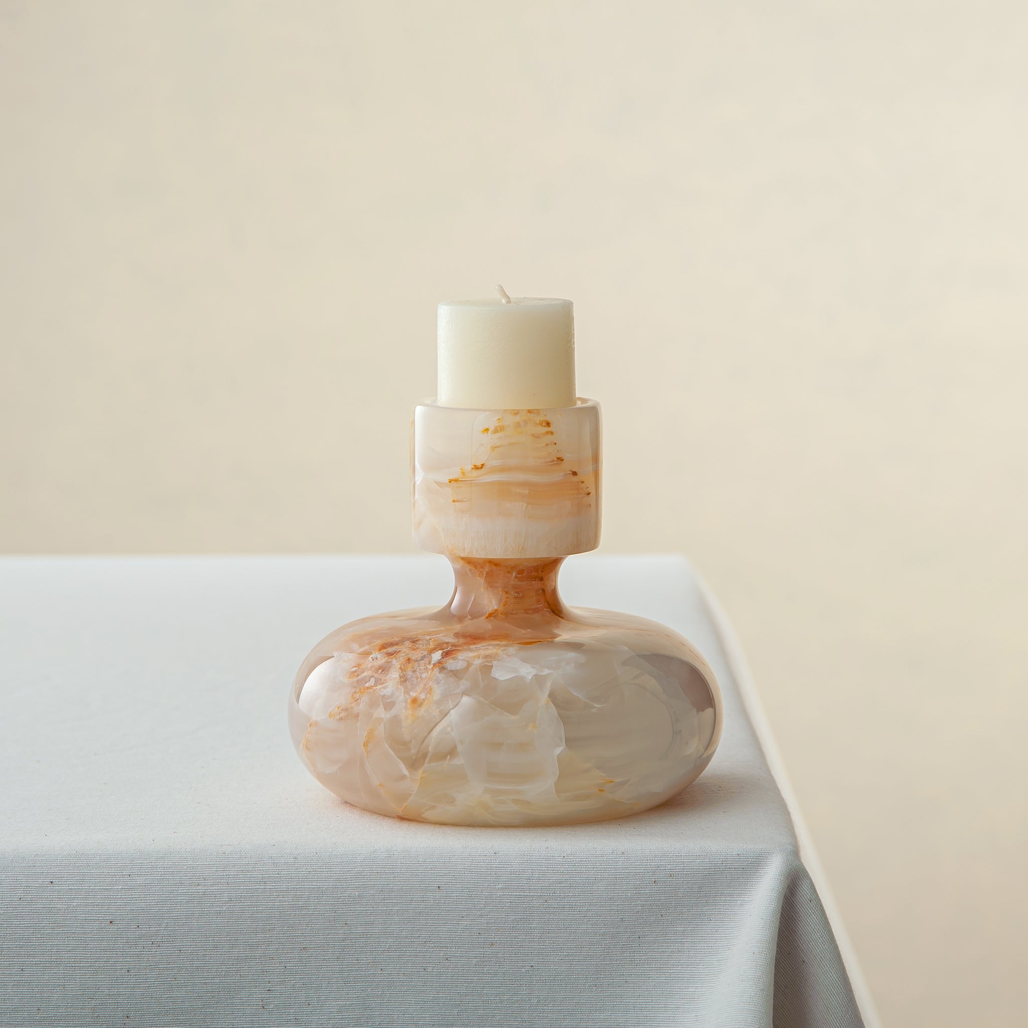 Irus Candle Holder