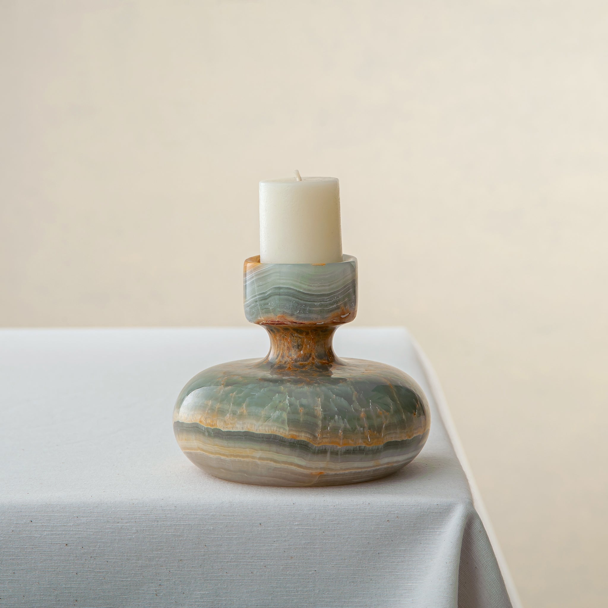 Irus Candle Holder