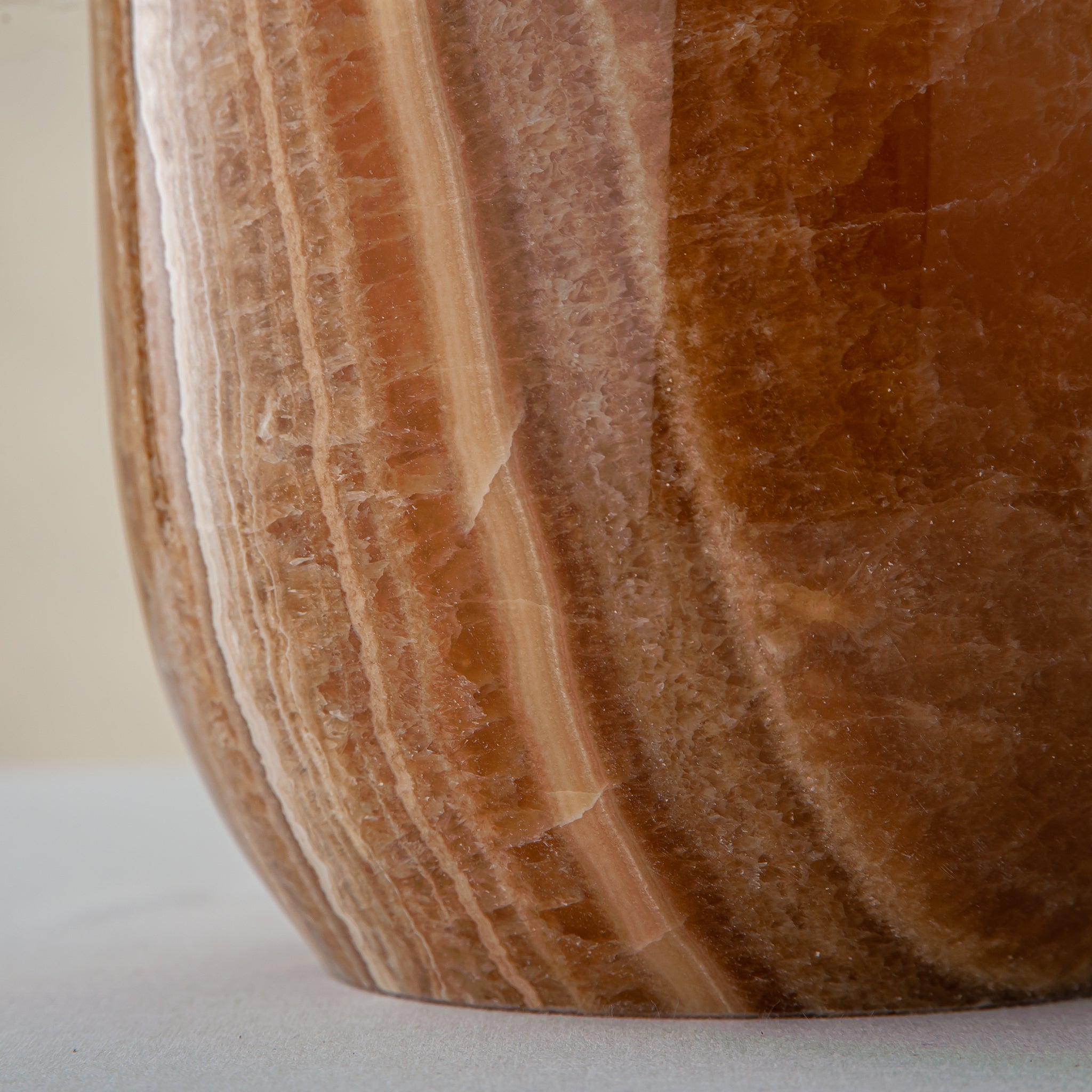 Chthon Vase