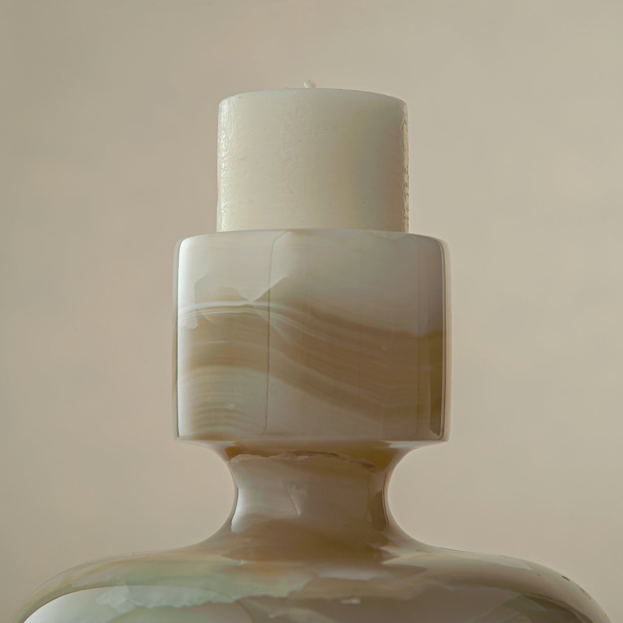 Irus Candle Holder