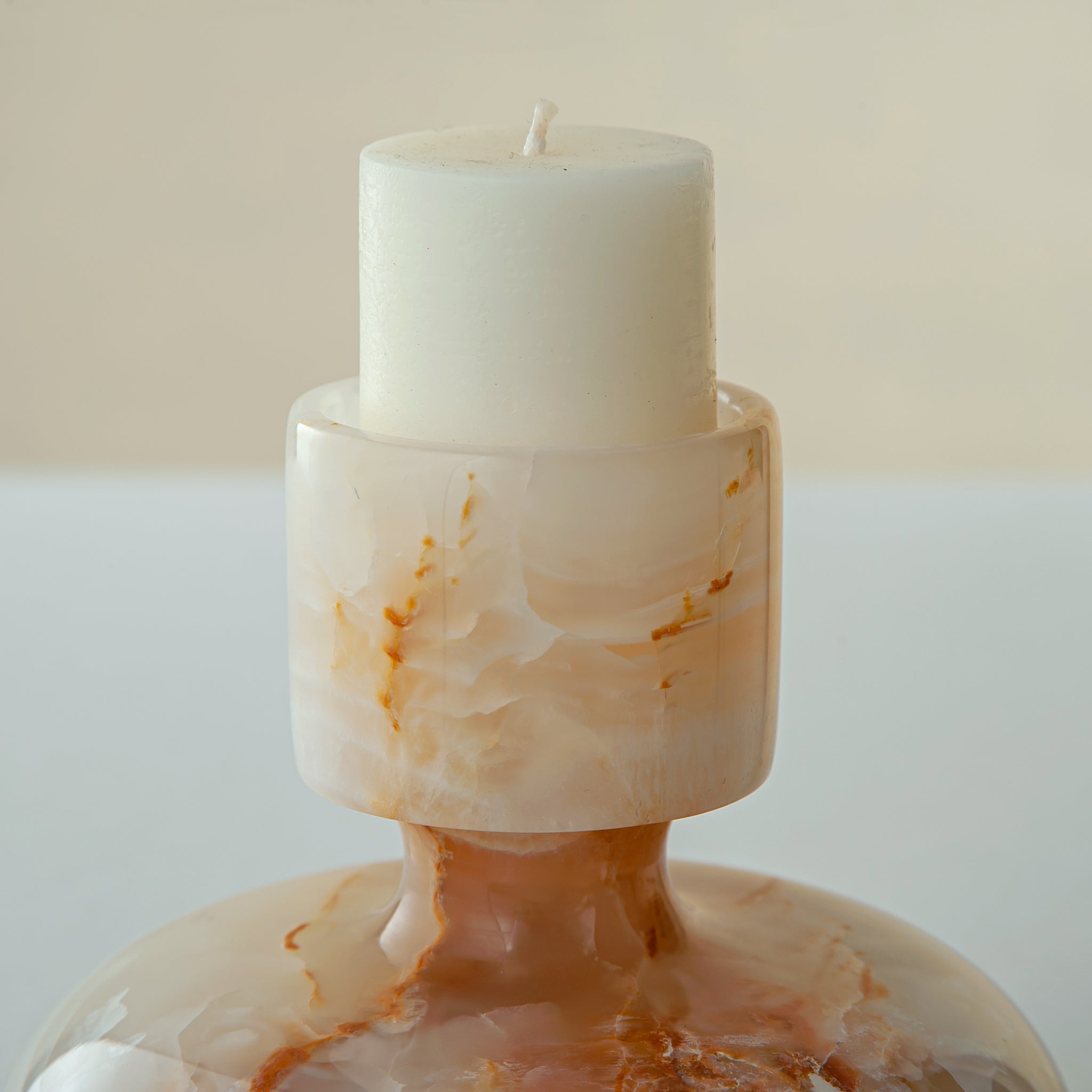 Irus Candle Holder