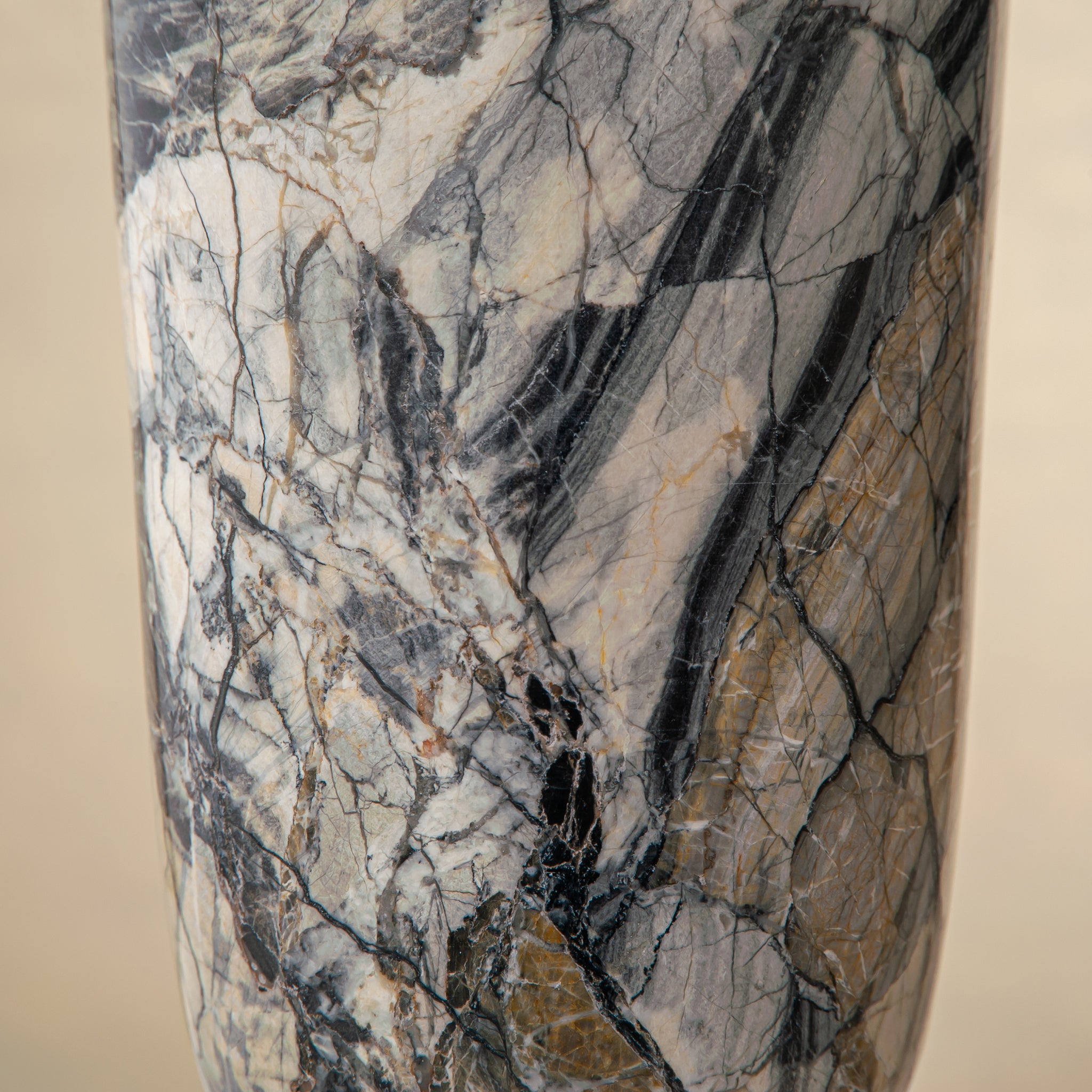 Virello Vase